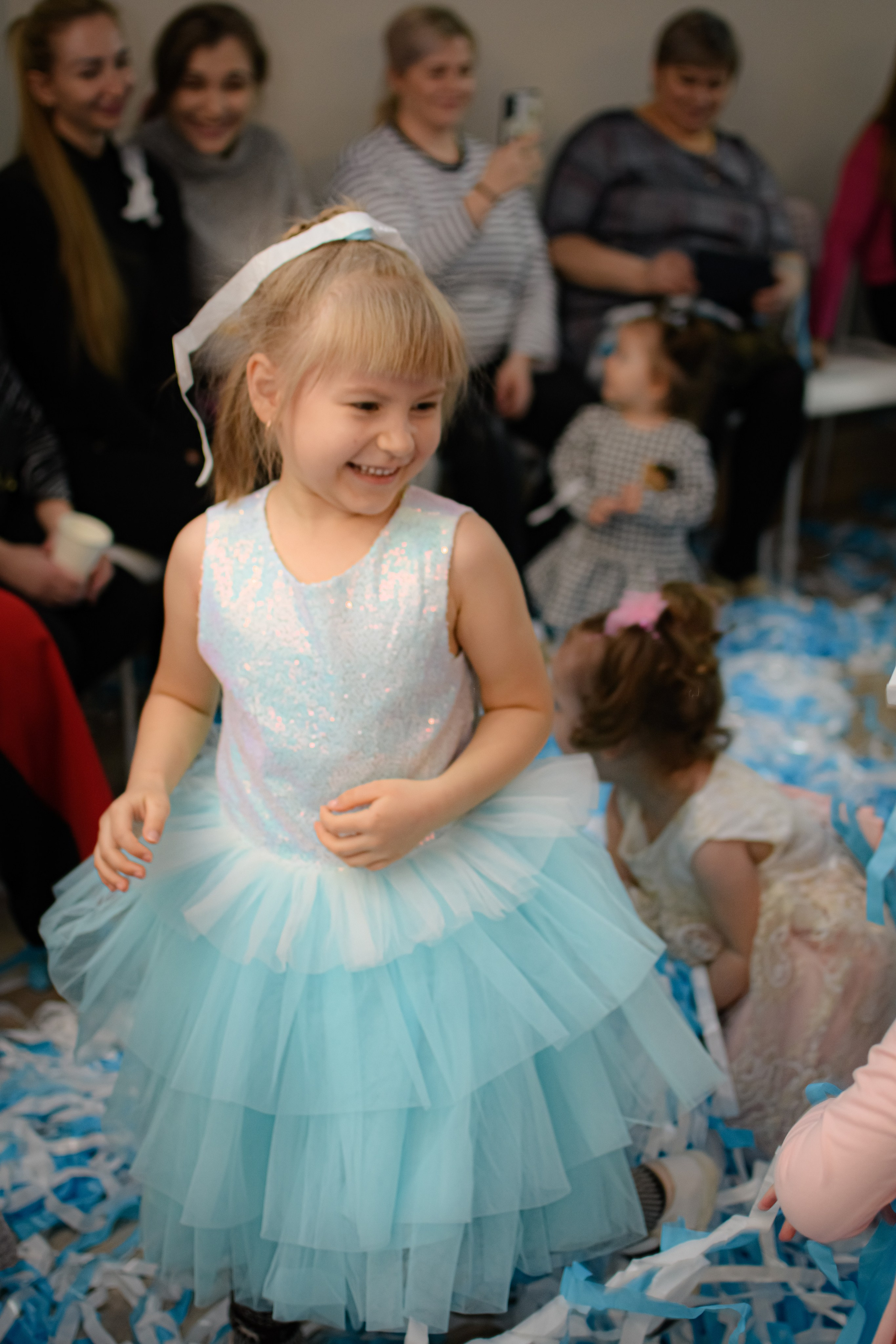 HAPPY NEW YEAR. Photokarish