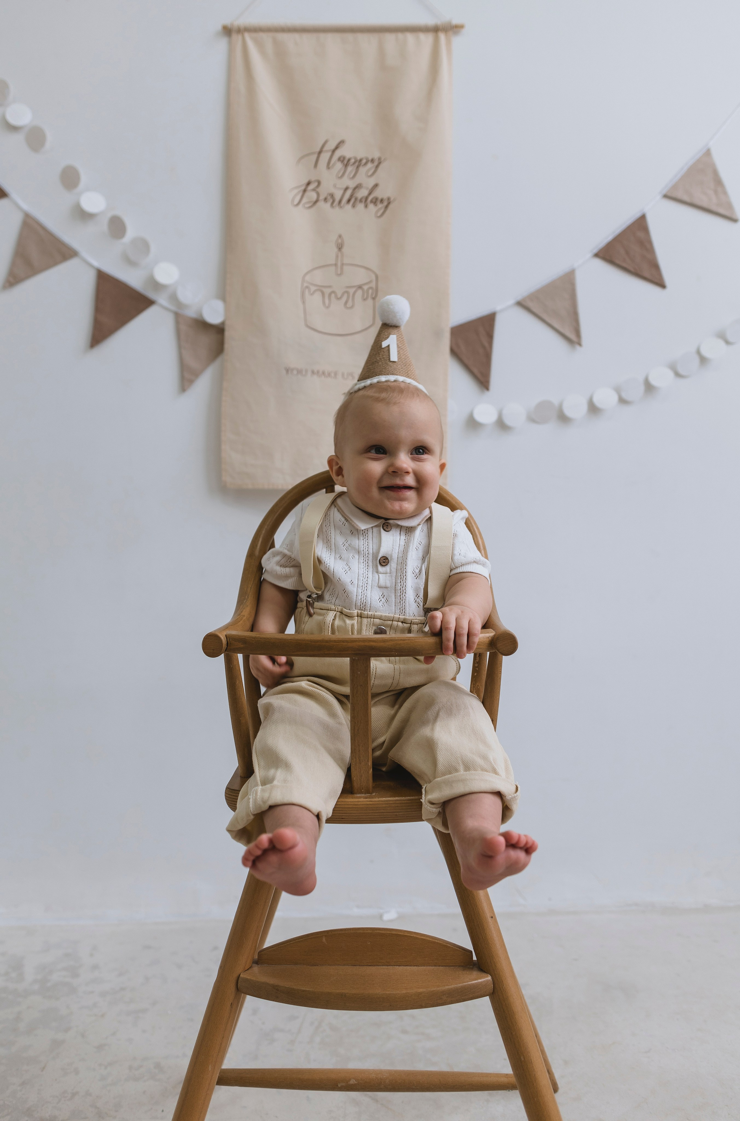 Марку годик. Женский и предметный фотограф