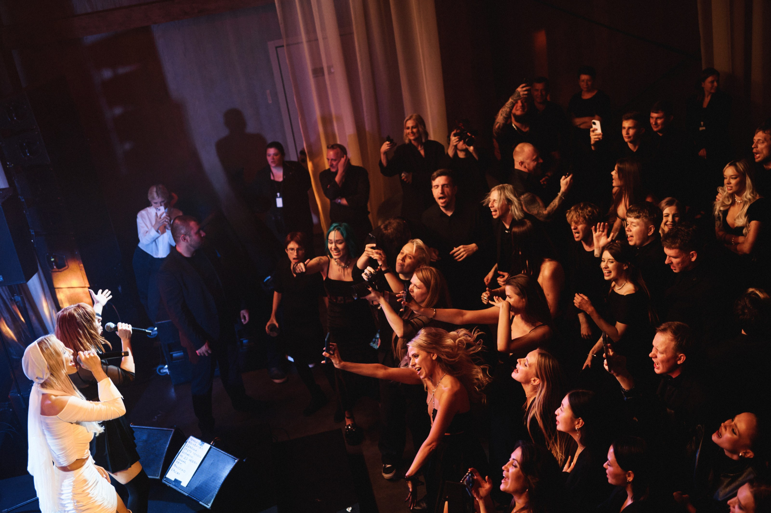 Mary Gu & Toli Wildways. VENSKAYA WEDDING & EVENT PLANNER