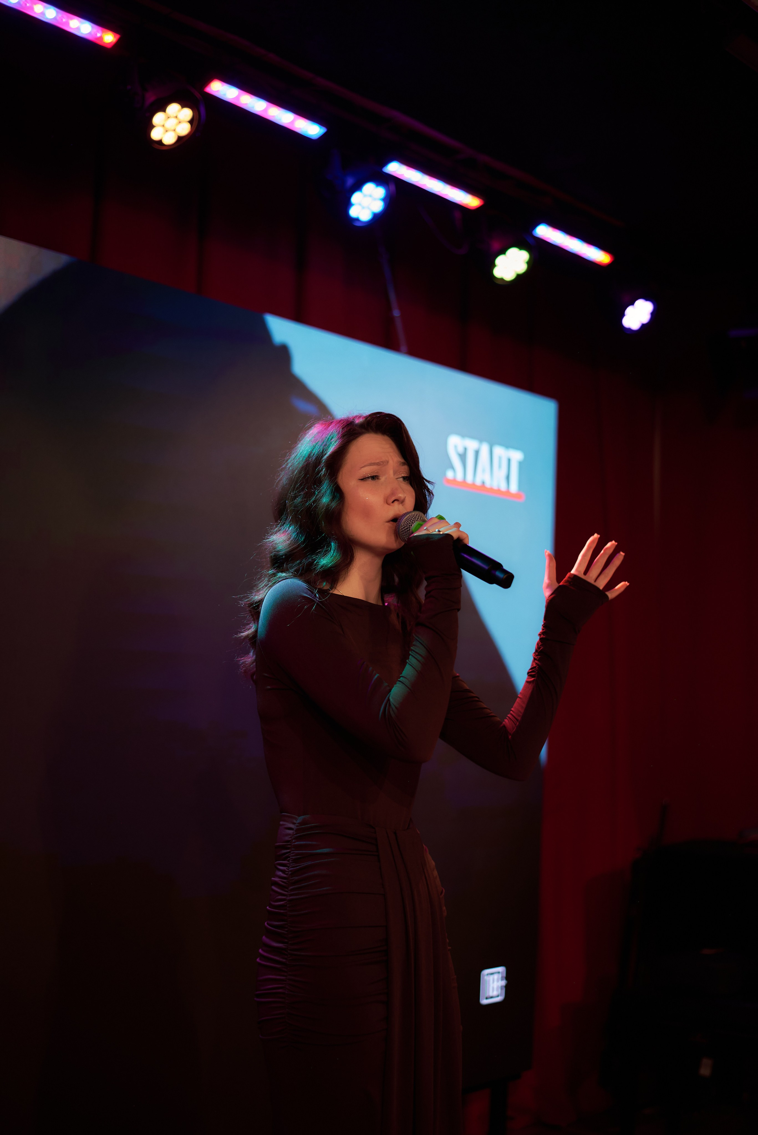 Отчетный концерт мастерской эстрадного вокала. Photographer Bangkok — Pattaya | фотограф Бангкок — Паттайа