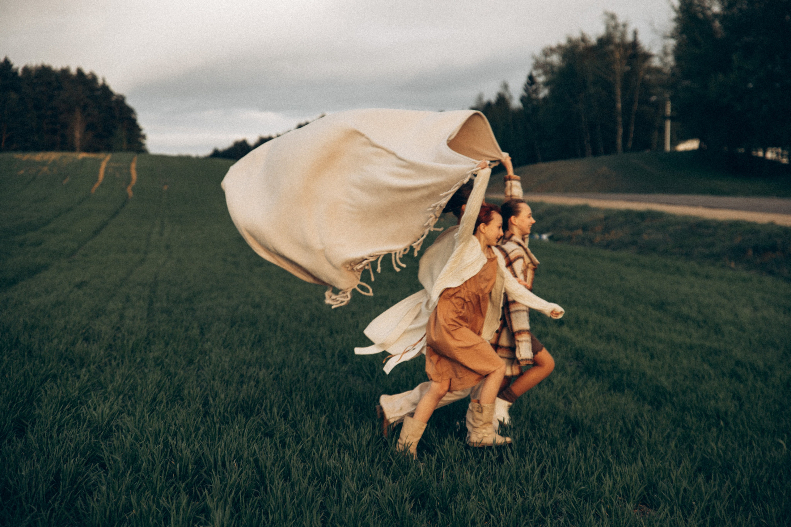 Ветер в наших волосах. Репортажный и детский фотограф в Минске