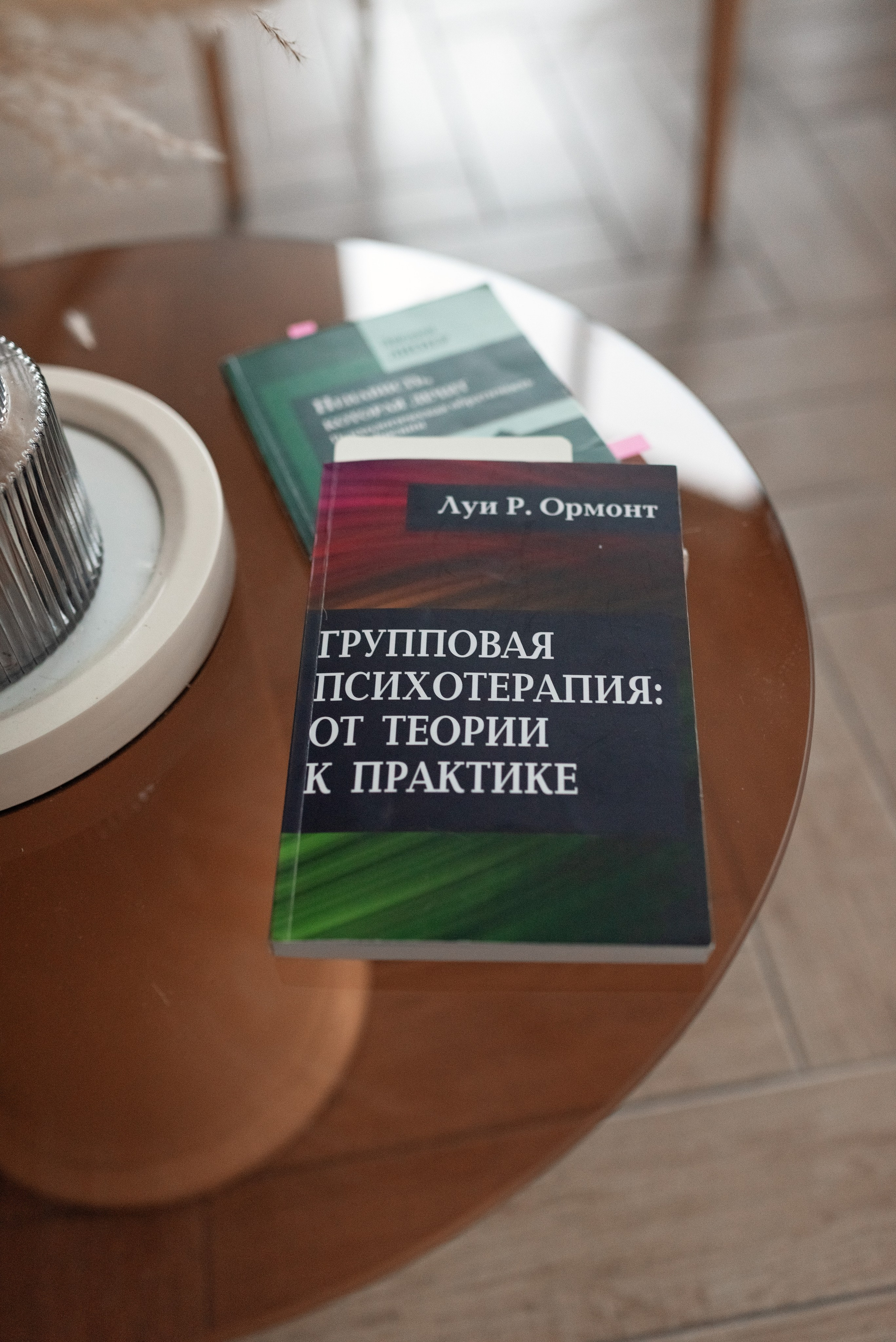 Инна Медведева, психоаналитик. Ульяна Сёмина, фотограф, Москва