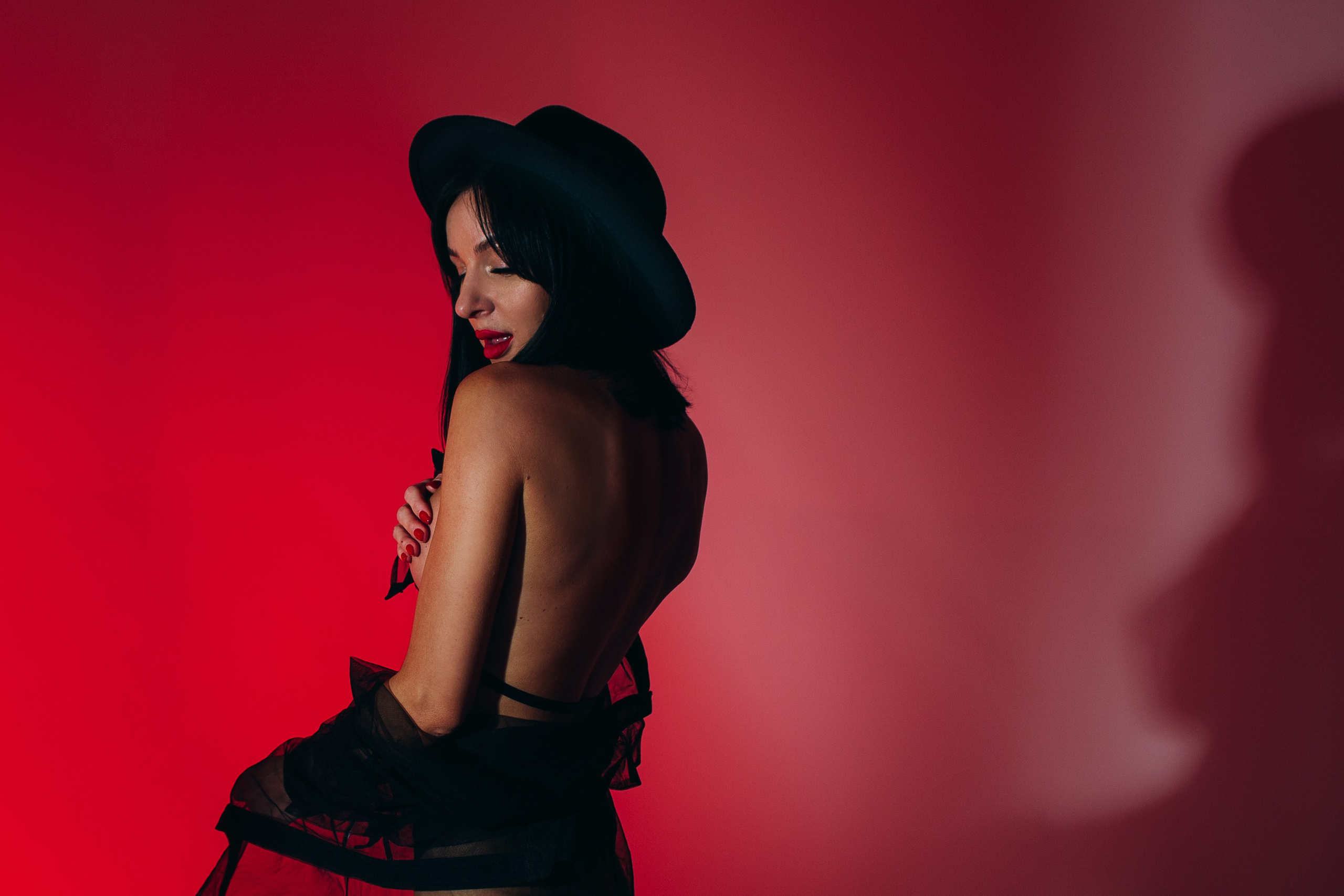 Женские портреты. Анна Оранжевая — фотограф | съёмки про жизнь, состояние и настоящие эмоции