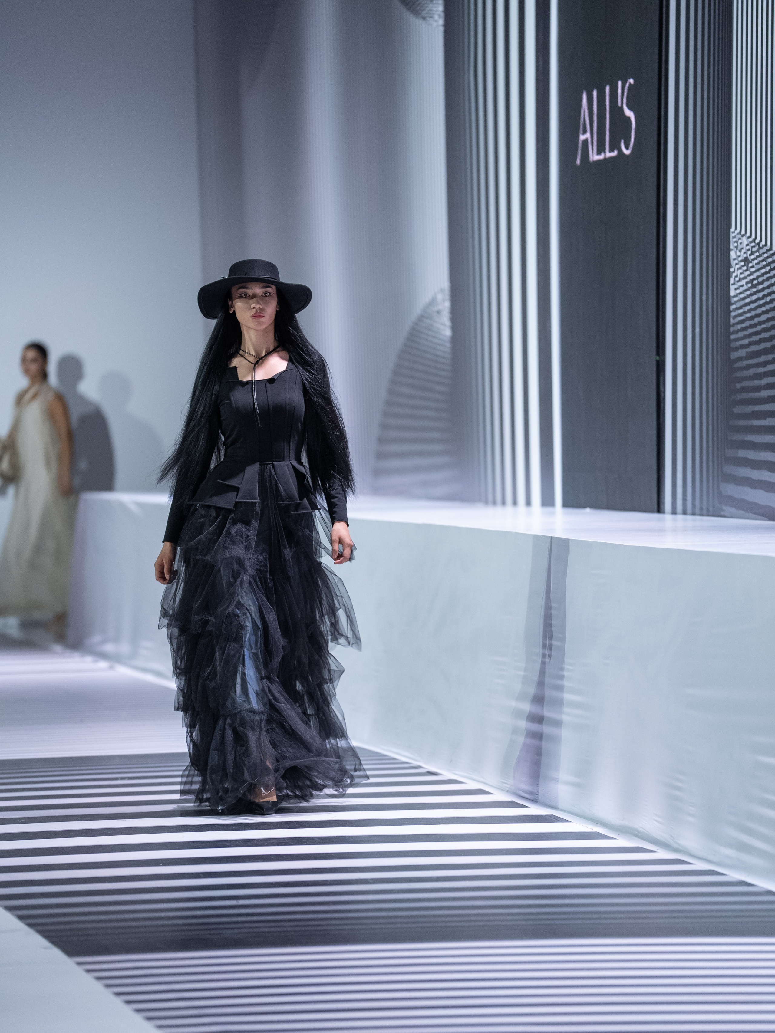 ALL’S (Tanya Levitskaya, Германия). Сайт Алматинского НЮ АРТ, будуар и фэшн фотографа Дениса Карпенко