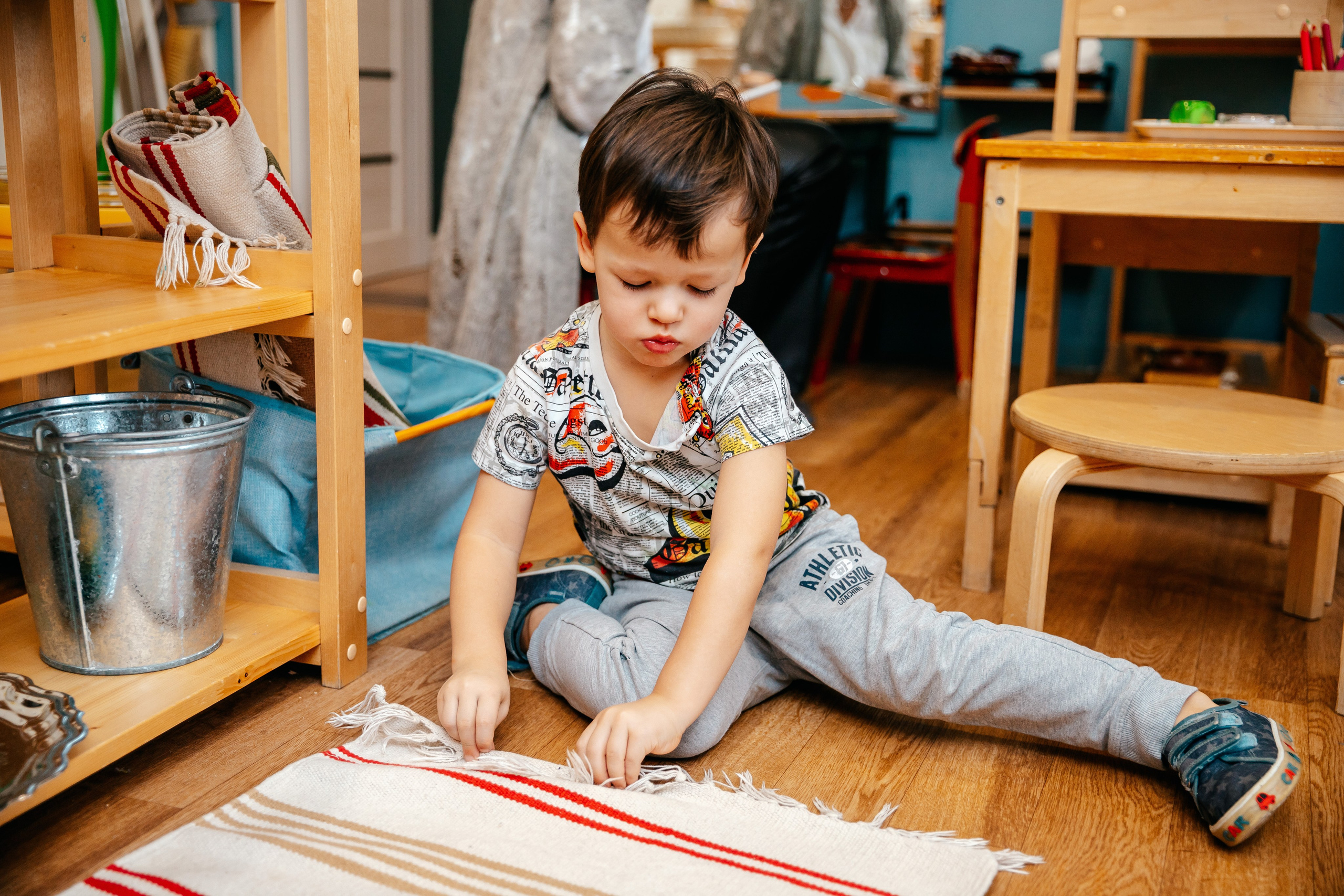 8 марта в Монтессори-саду. Семейный lifestyle фотограф в Санкт-Петербурге Людмила Пахомова