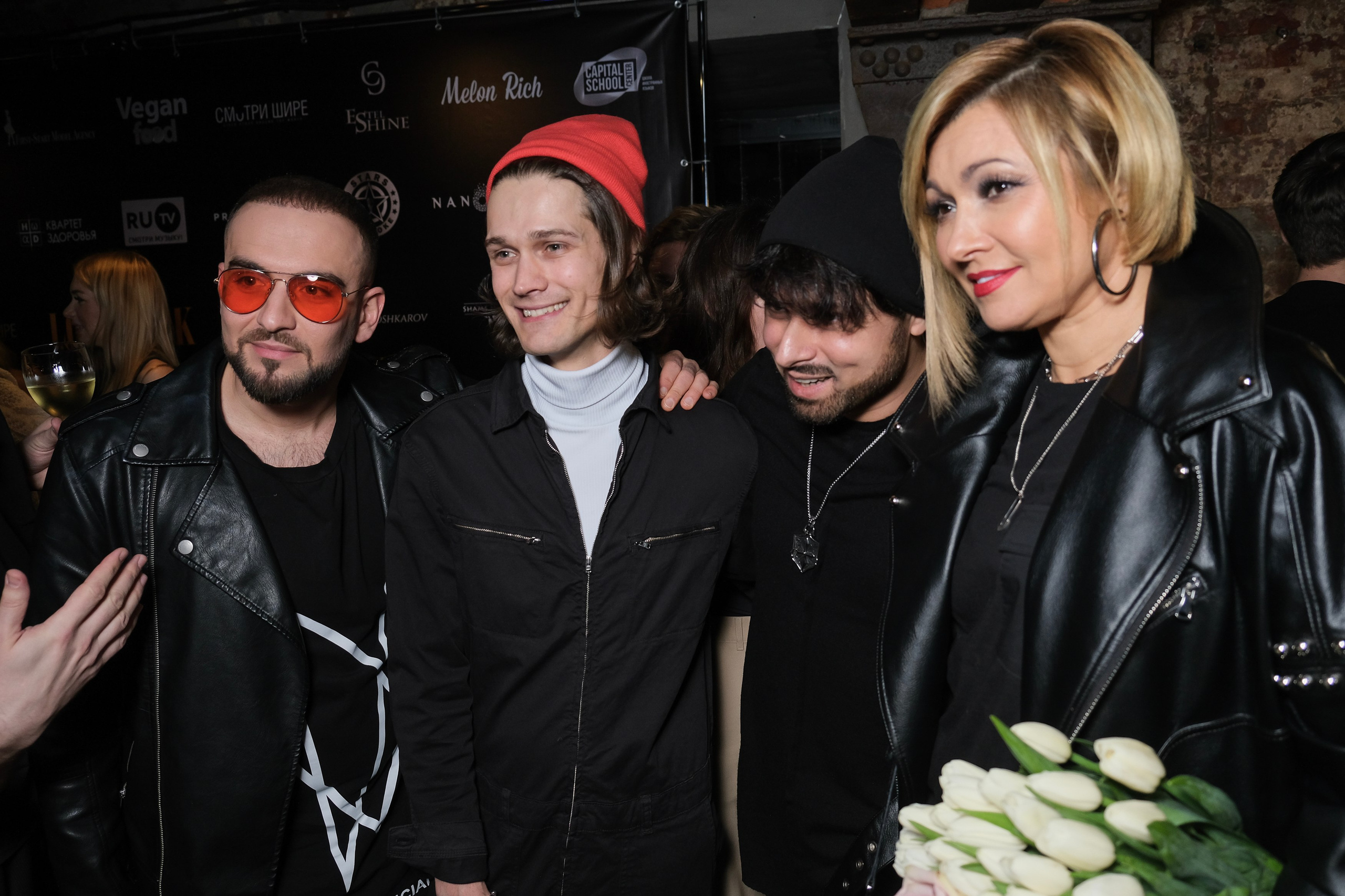 Ponomarev_pokaz. Антон Гошовский - свадебный и семейный фотограф в Москве и Крыму