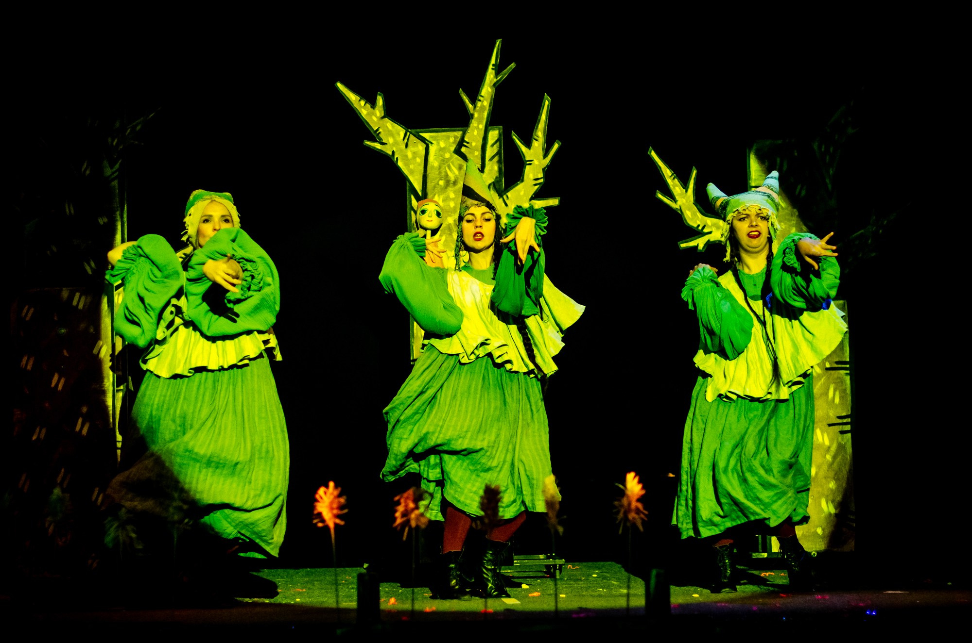 Спектакль «Сказка о мертвой царевне и семи богатырях». Фотограф в Твери Юдина Полина