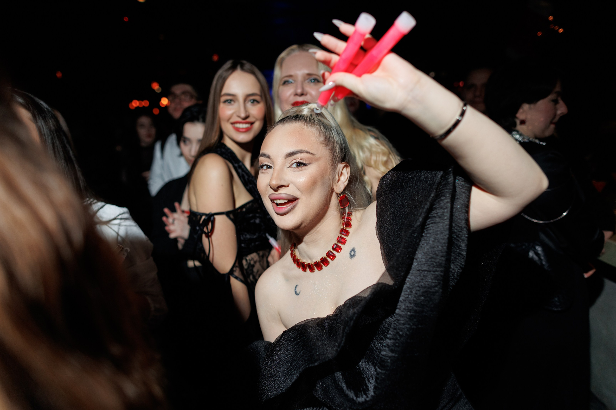 New Year Подружки 23/2024. Свадебный, портретный и репортажный фотограф Дмитрий Карпов