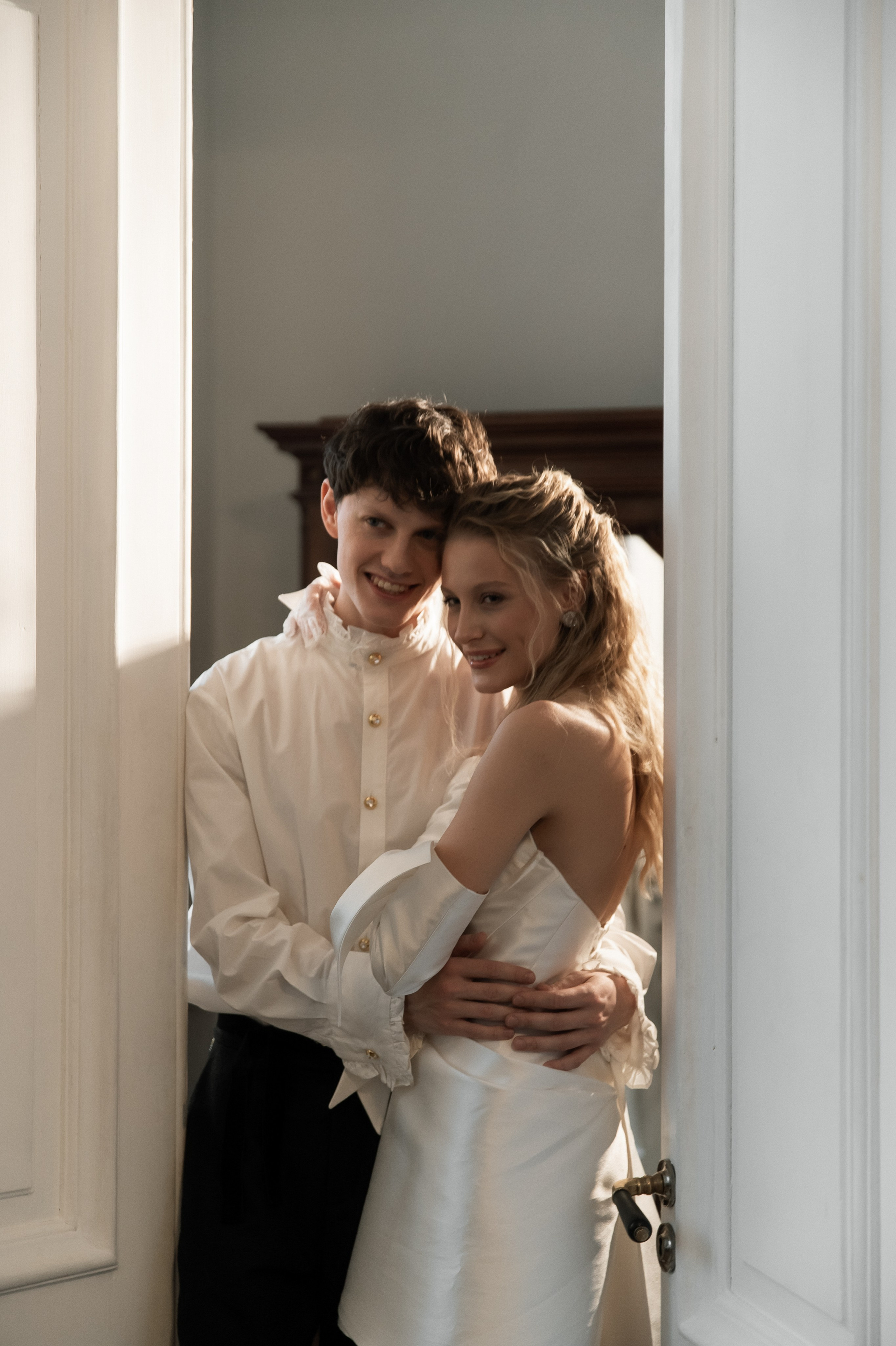 Свадебная съемка в исторической квартире на Чистых прудах. Ярослава Ерина — свадебный фотограф в Москве