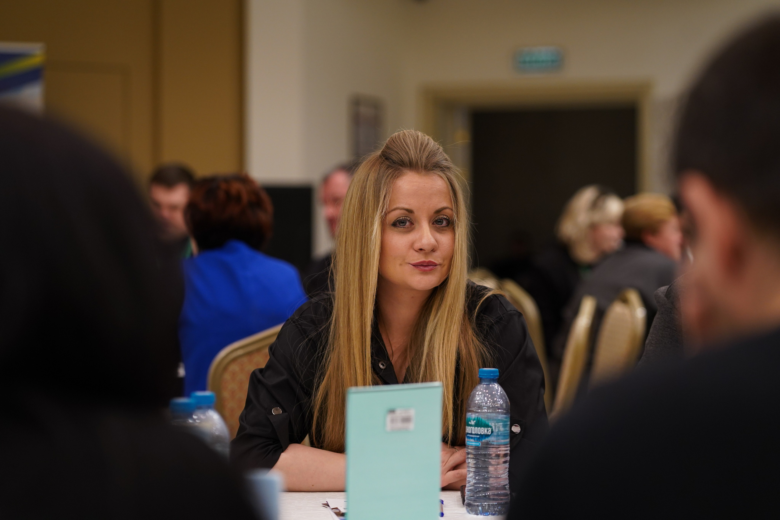 Малоэтажная страна конференция. Фотограф