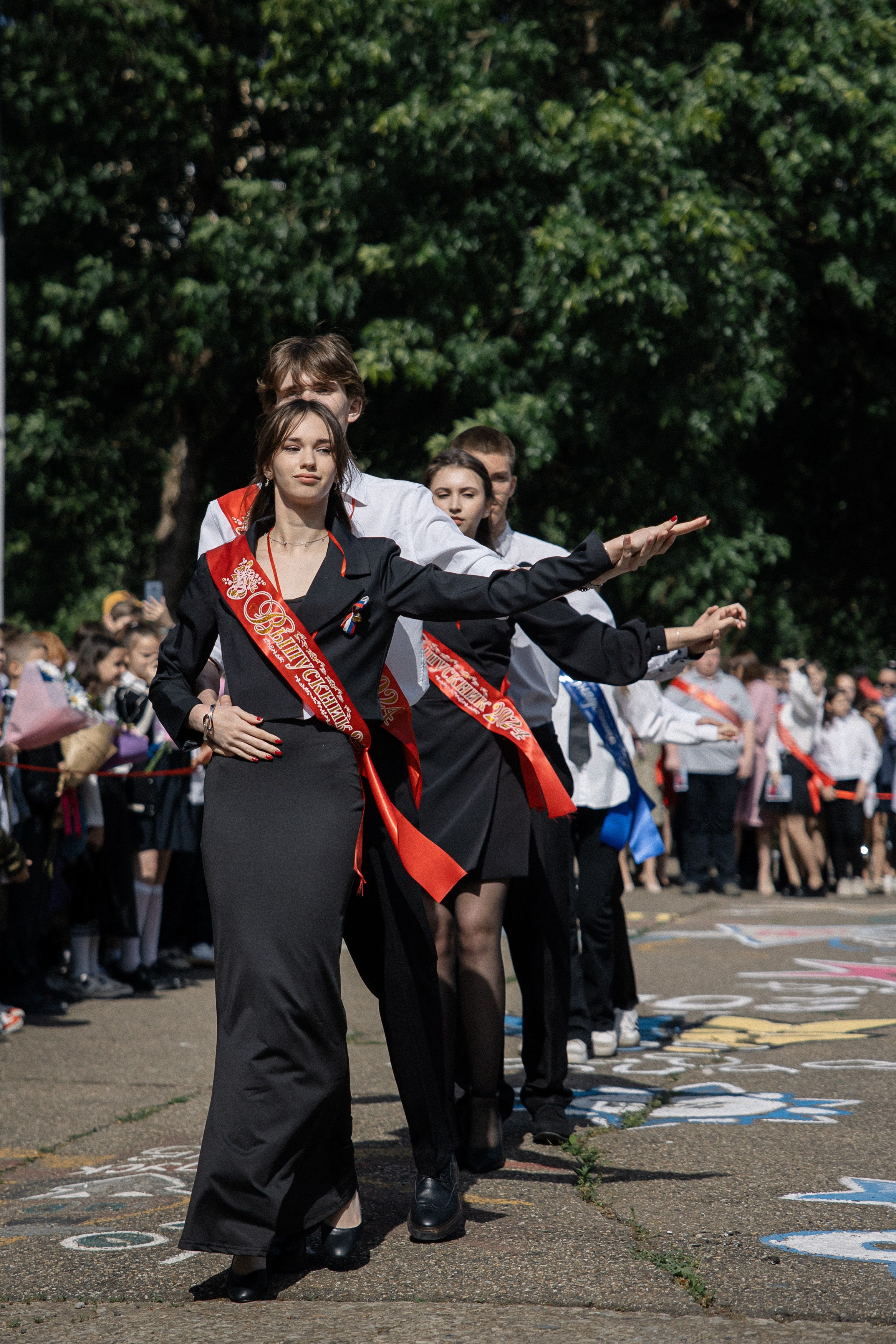 Последний звонок — линейка. Свадебный фотограф Роман Еремеев