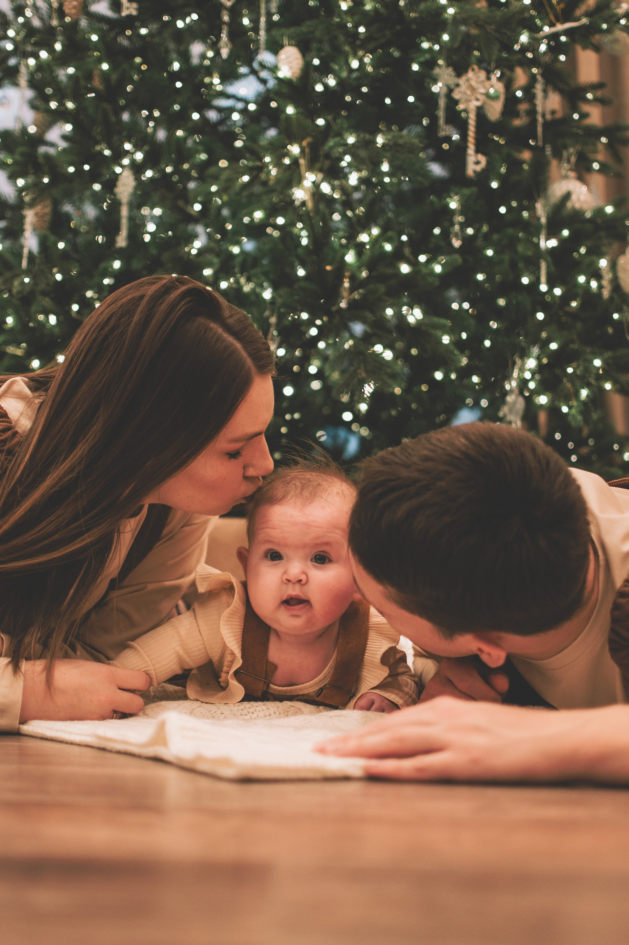 Семейная фотоистория. Семейный и свадебный фотограф Губкинский и Ставрополь
