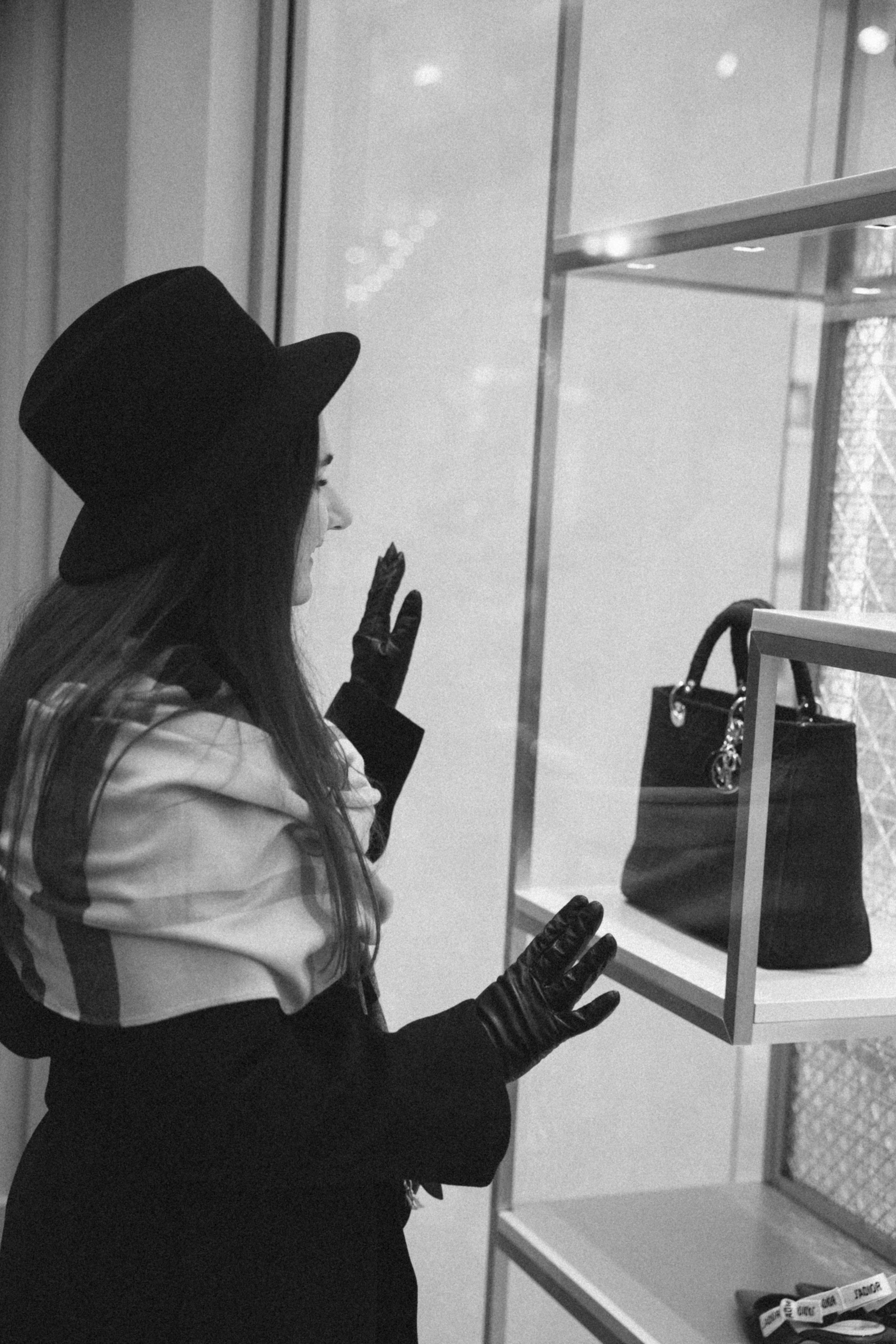 ДАША. Я фотограф из Москвы к Вашим услугам