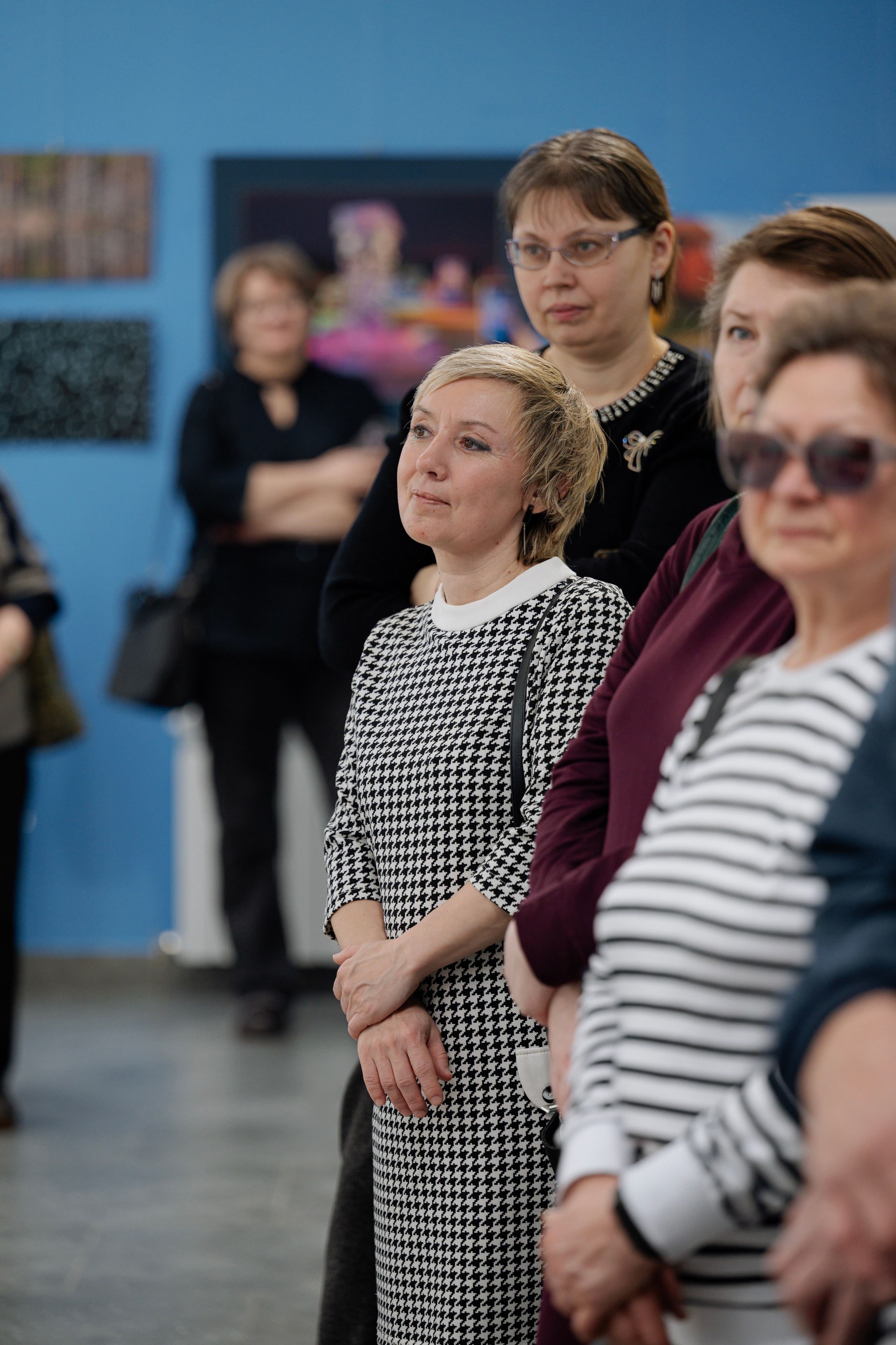 Репортаж с творческой выставки работ фотографа Эдуарда Закирова. Свадебный фотограф в Казани, и Зеленодольске Радик Мухаметов