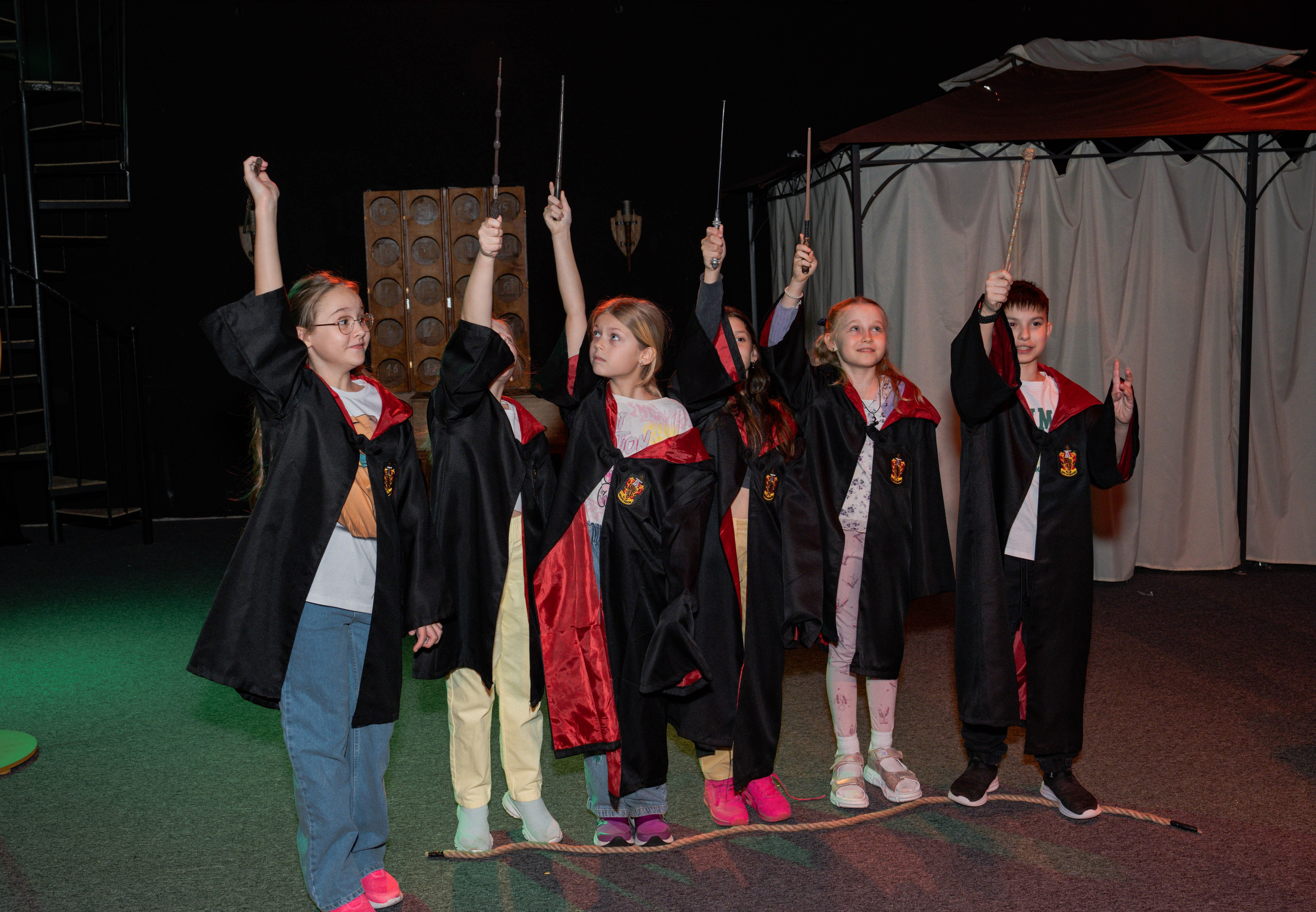 В гостях у Гарри Поттера. Крамер Юлиана детский и семейный фотограф