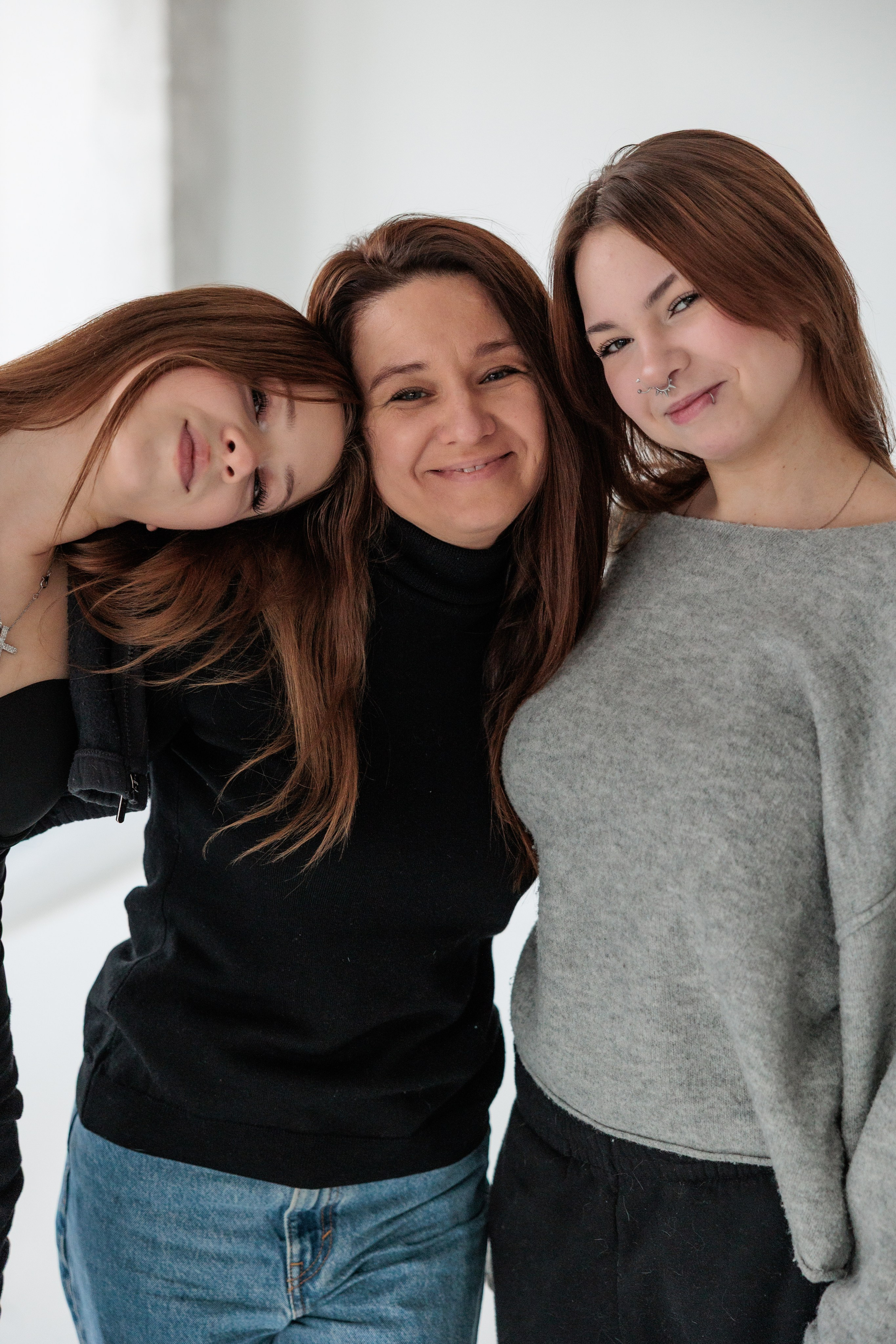 АНЯ и ДЕВОЧКИ. Я фотограф из Москвы к Вашим услугам