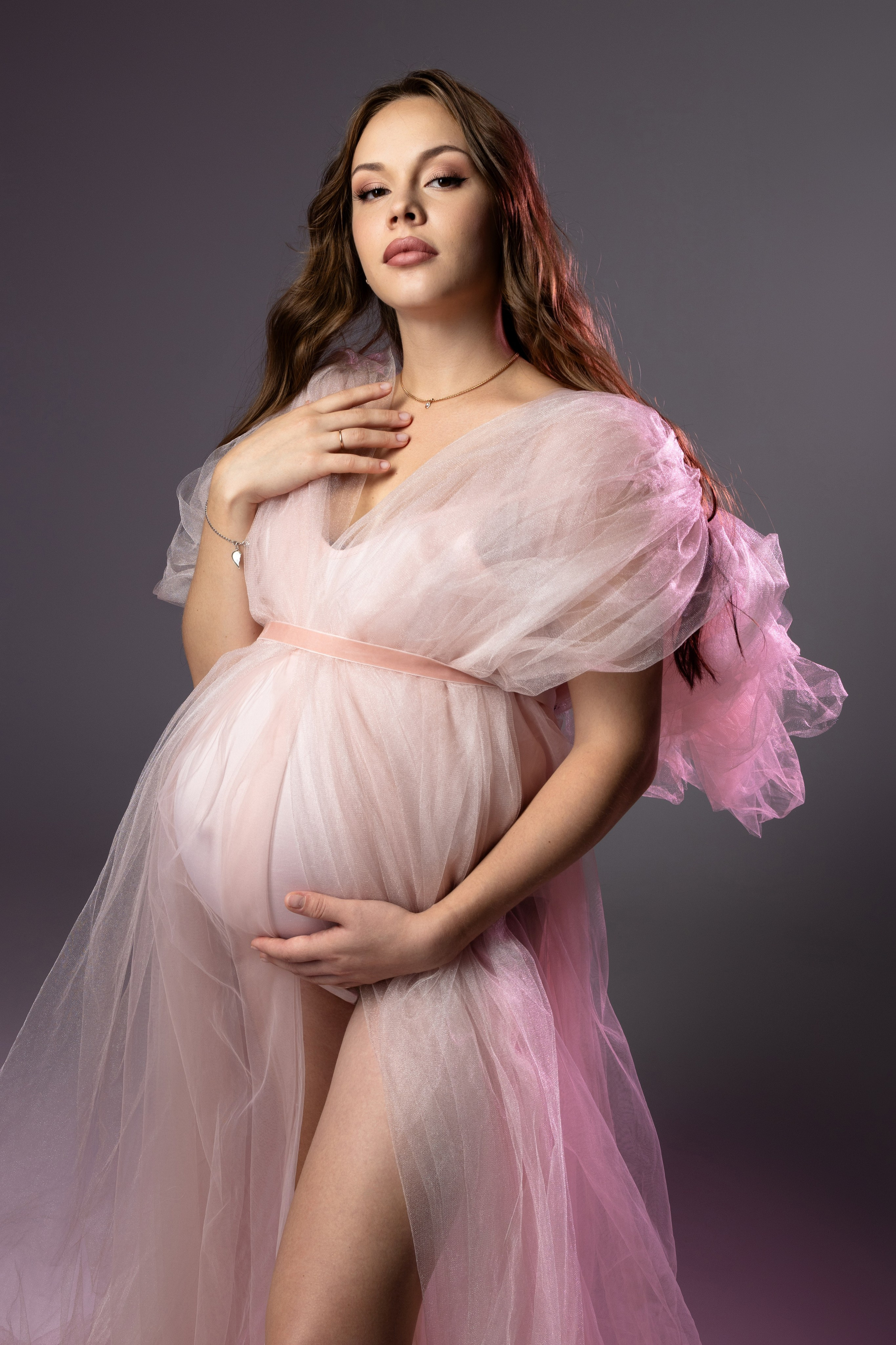 Фотография беременной в платье из проката, Vetaphoto Красноярск