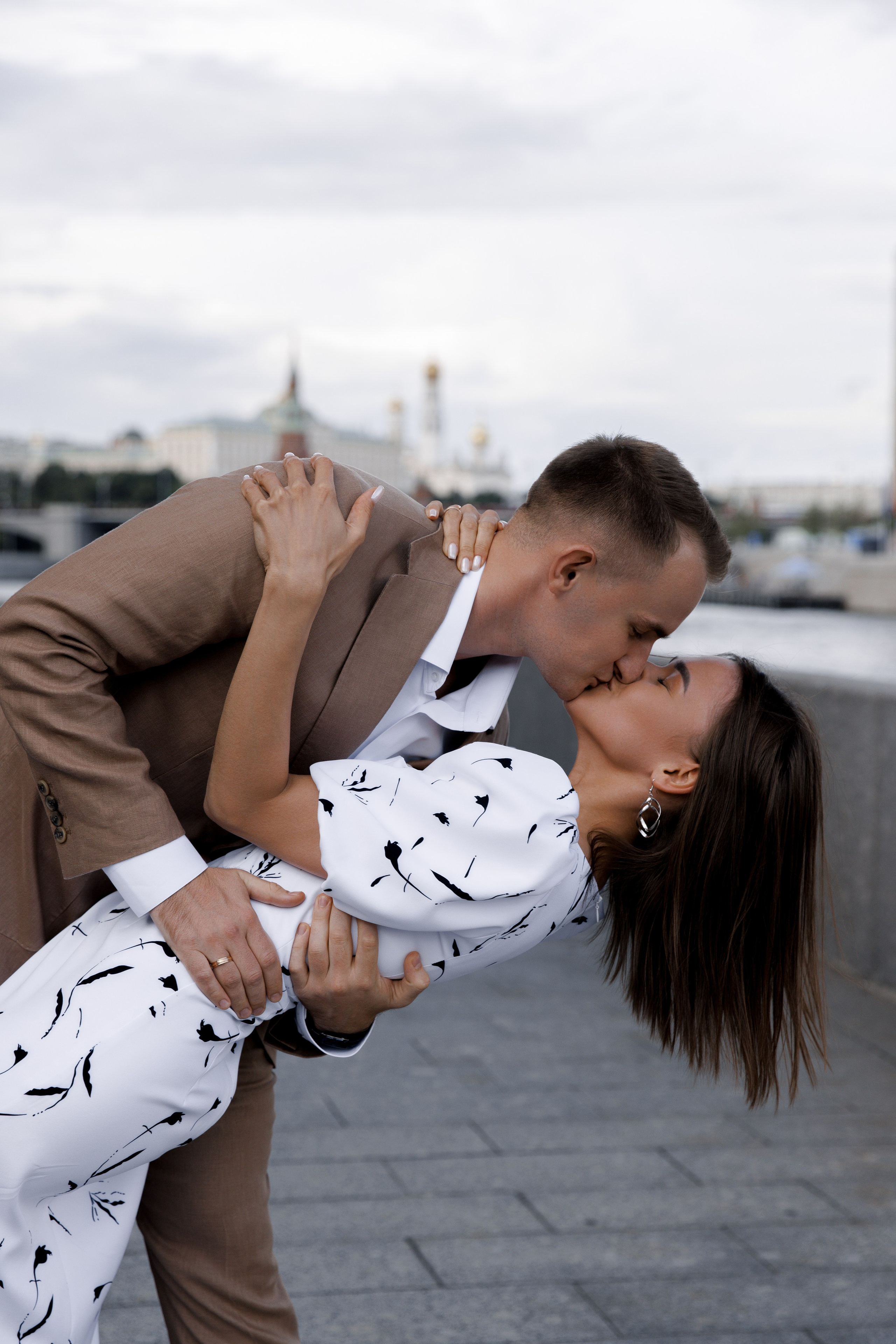 Красный октябрь. Свадебный и семейный фотограф в Москве Julia Juice