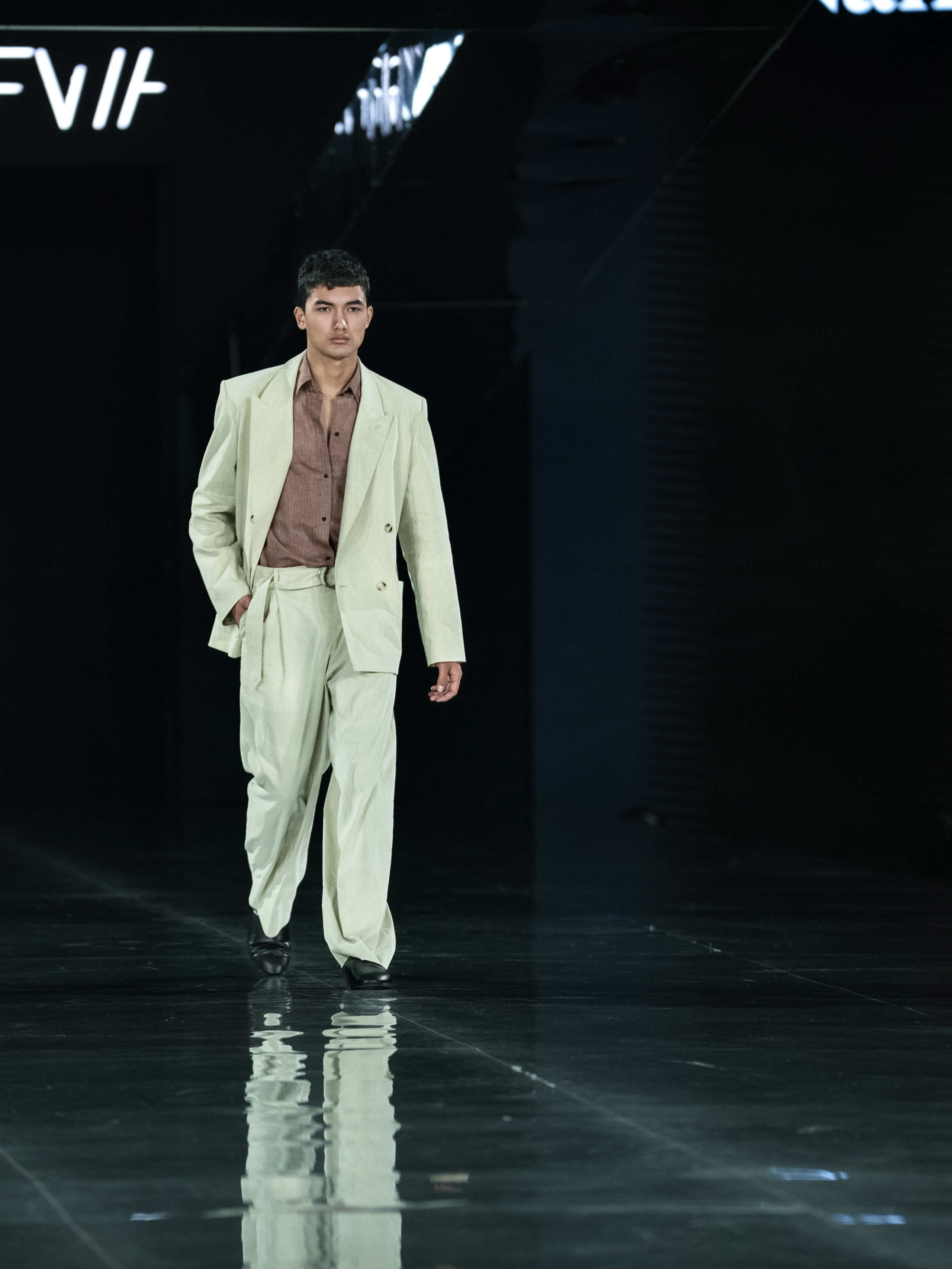 Visa Fashion Week Nanushka. Сайт Алматинского НЮ АРТ, будуар и фэшн фотографа Дениса Карпенко