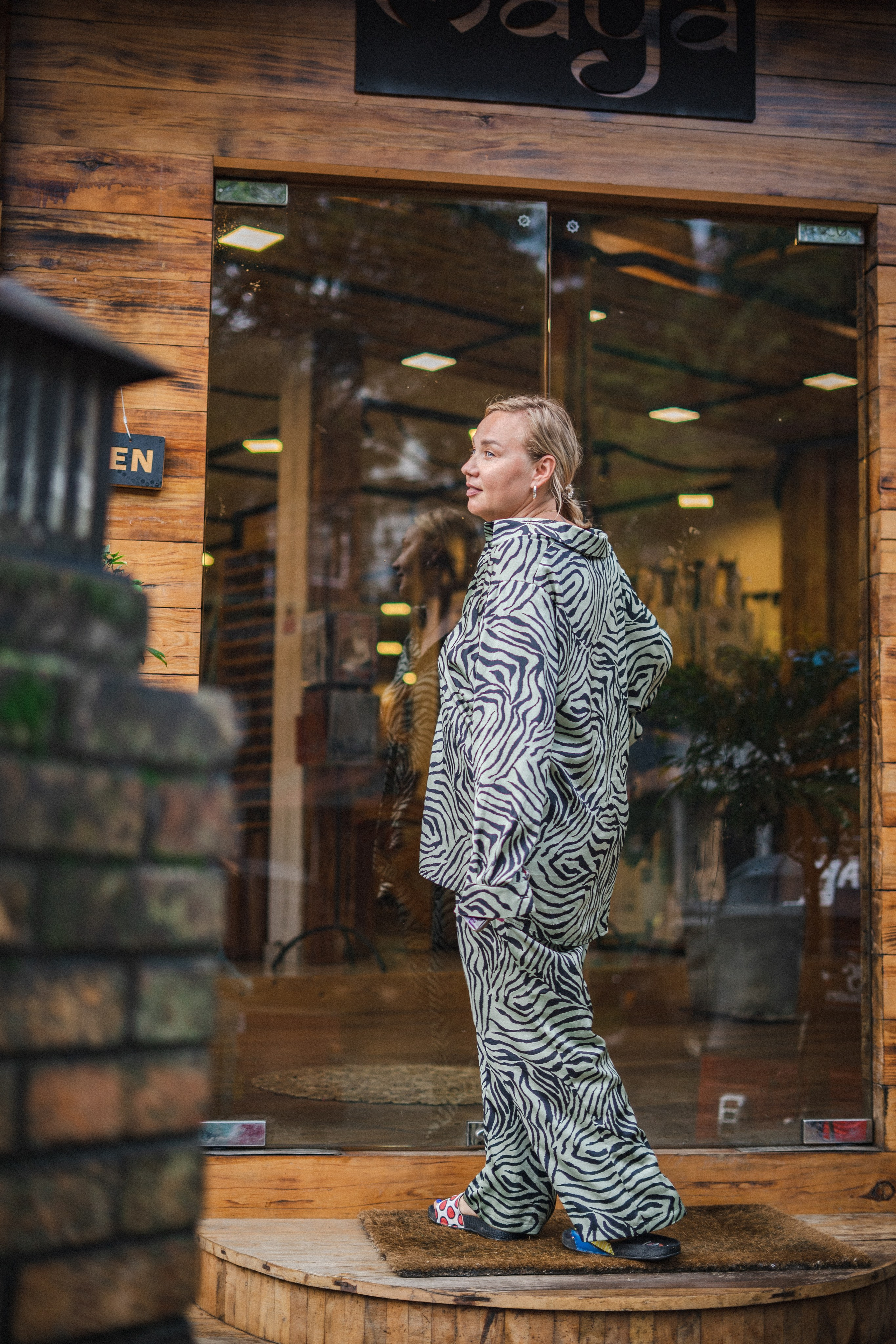 Content shooting for Svetlana’s expert blog during a two-day trip to Ella