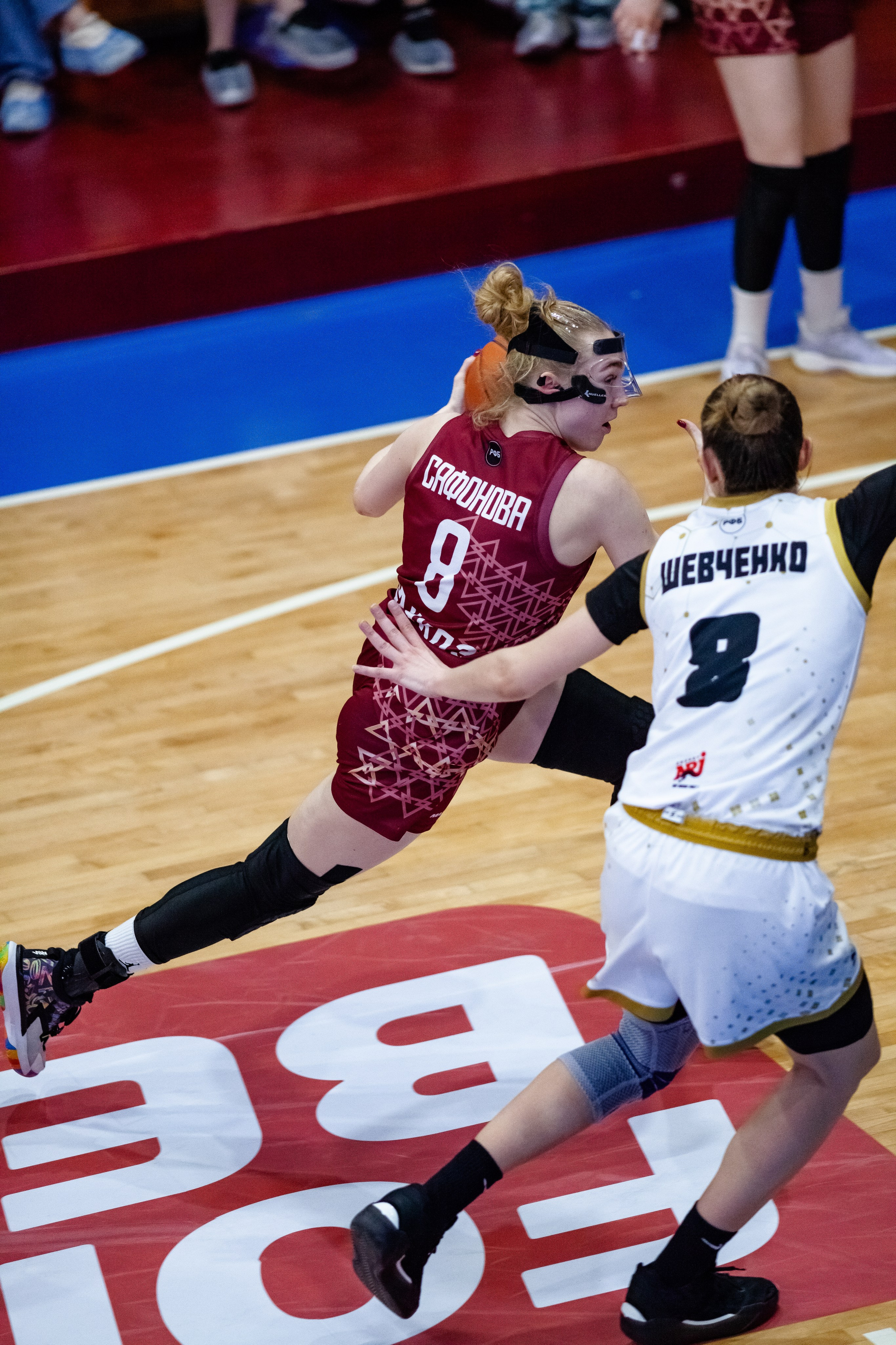 ЧГУ-Атланта — Славянка. Фотография