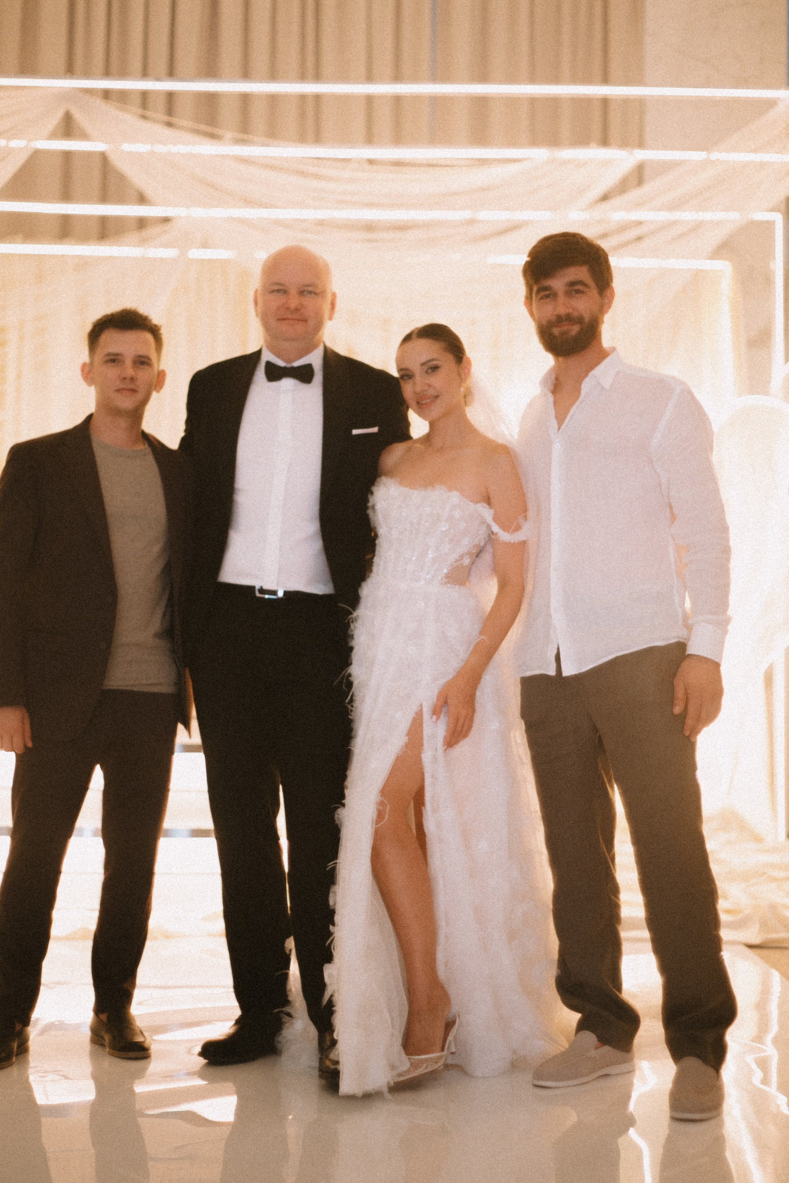 Александр и Виктория | Полный свадебный день. Выступала в качестве второго фотографа. Фотограф Санкт-Петербург, Новороссийск