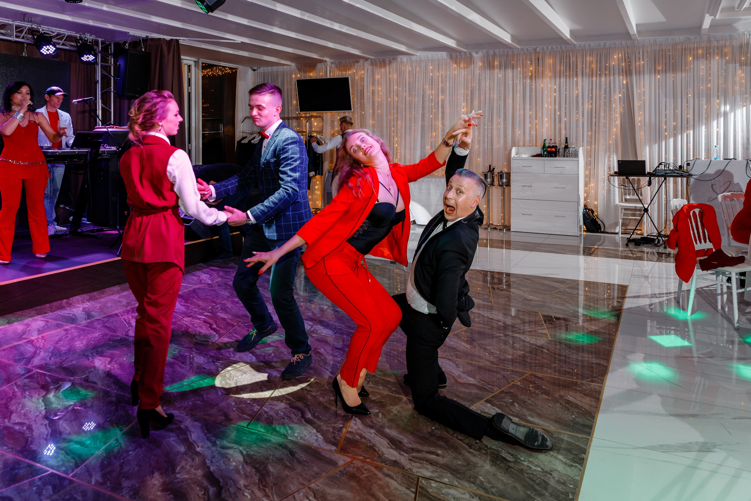 Анонс свадьбы Сергея и Елены. Свадебный фотограф в Крыму и Севастополе Ольга Баскакова