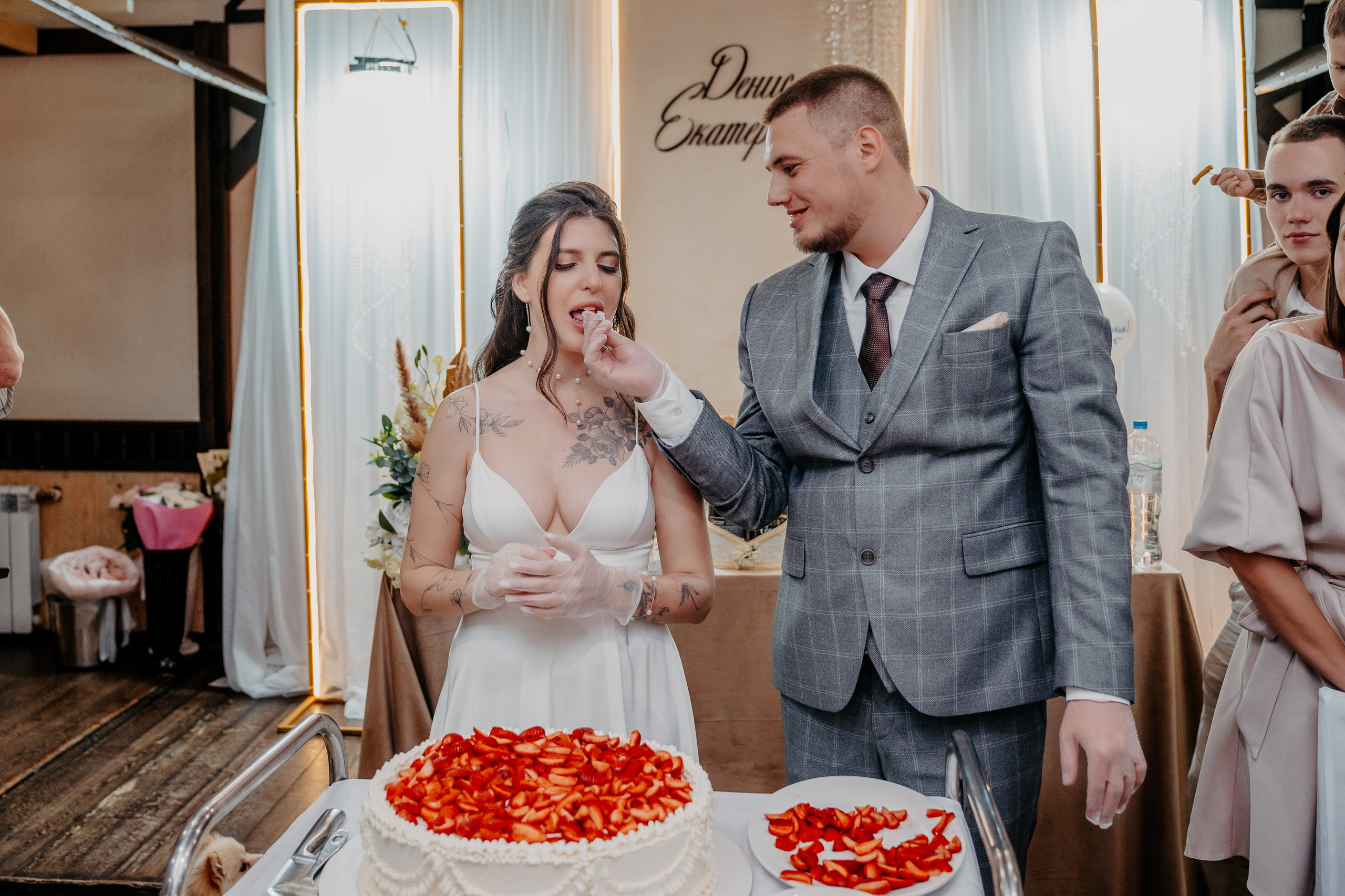 Полный свадебный день. Фотограф, видеограф и пилот дрона на Байкале