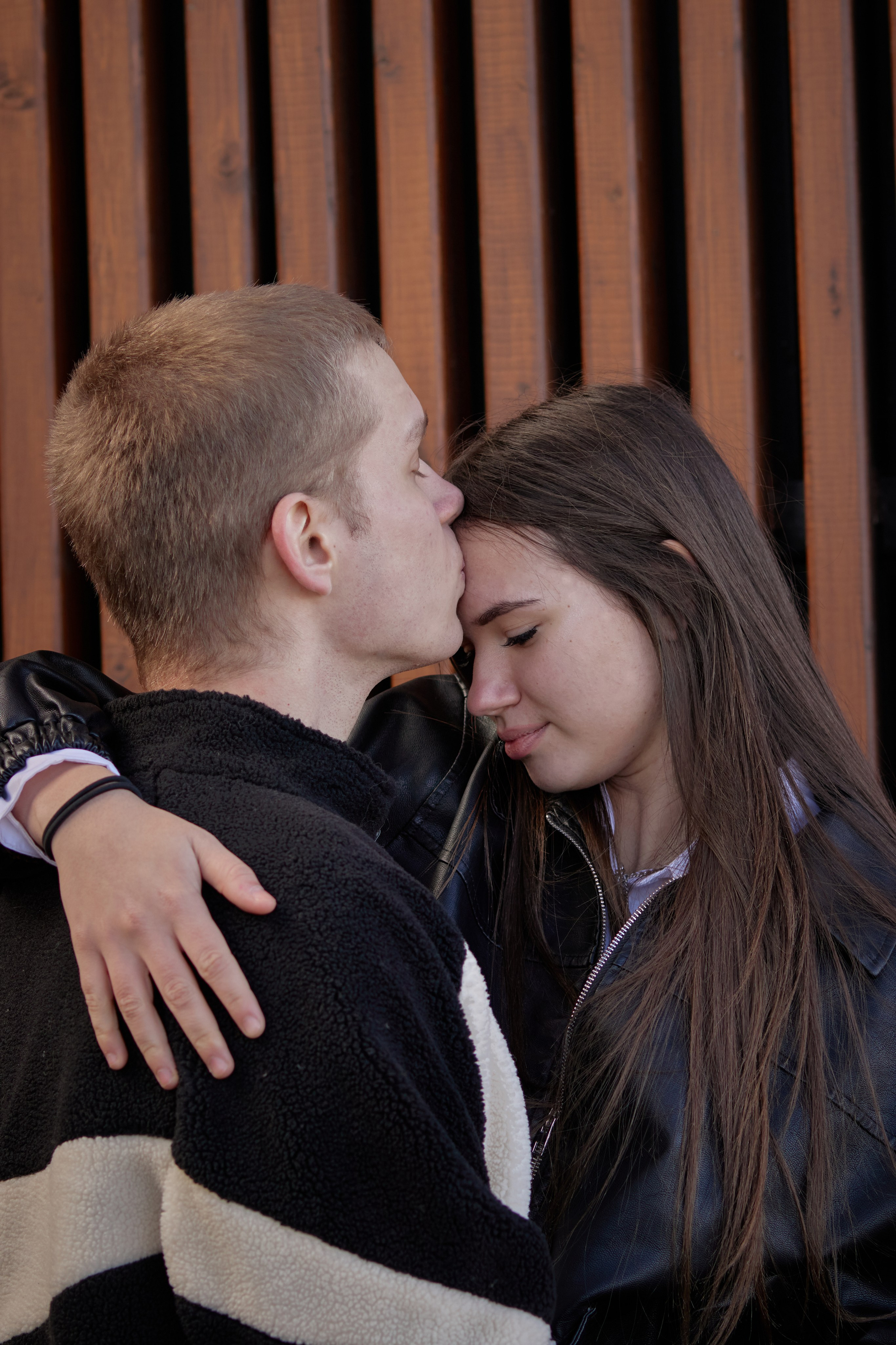 Прогулка прекрасной пары Александра и Александры. Семейный и детский фотограф Майя Гришина