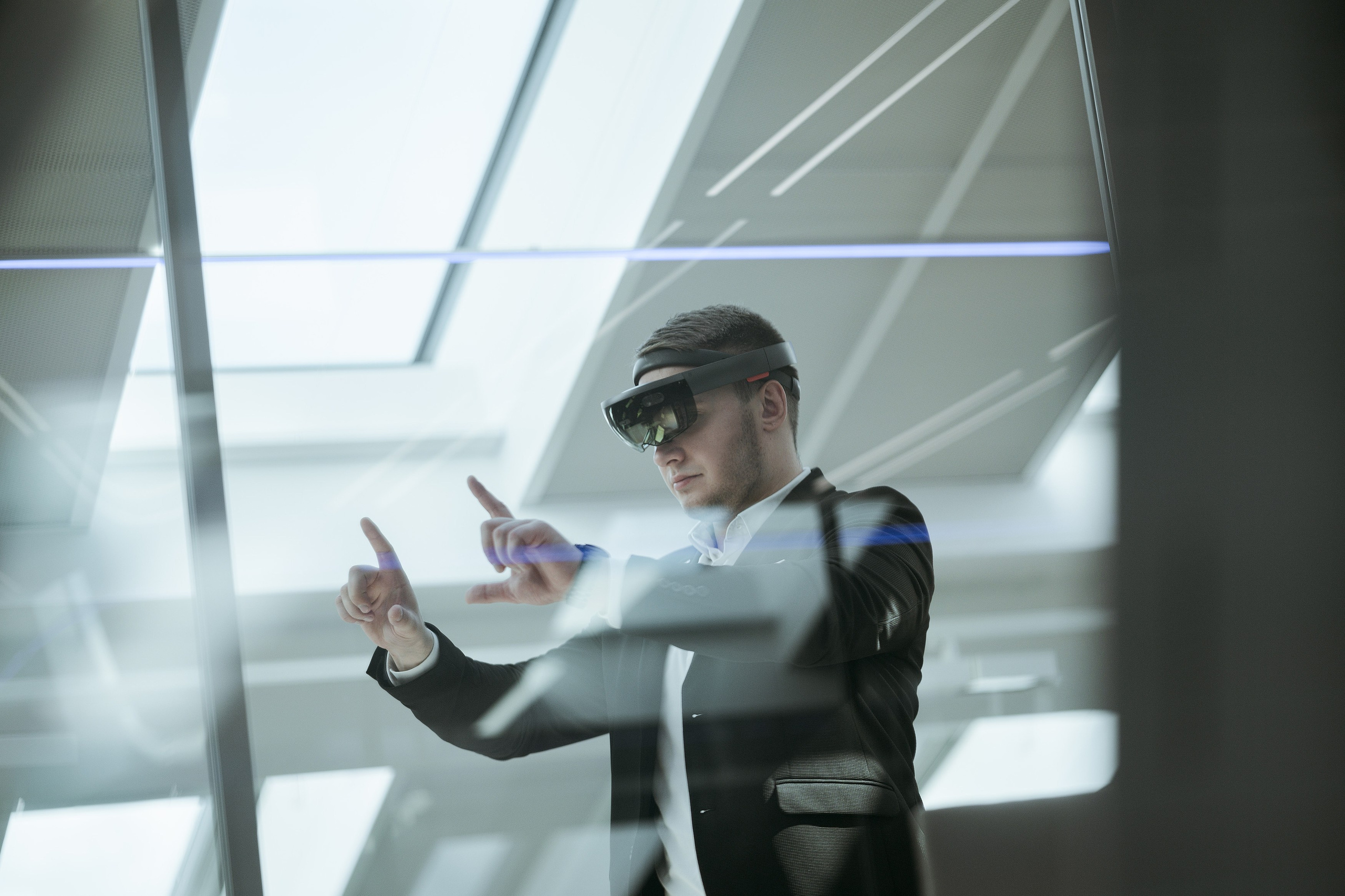 Разработка и освоение  VR технологий для обучения сотрудников ПАО Газпром Нефть,  Изображения рабочей атмосферы цифрового пространства "Цифергауз"  в Новой Голландии Санкт Петербург. 