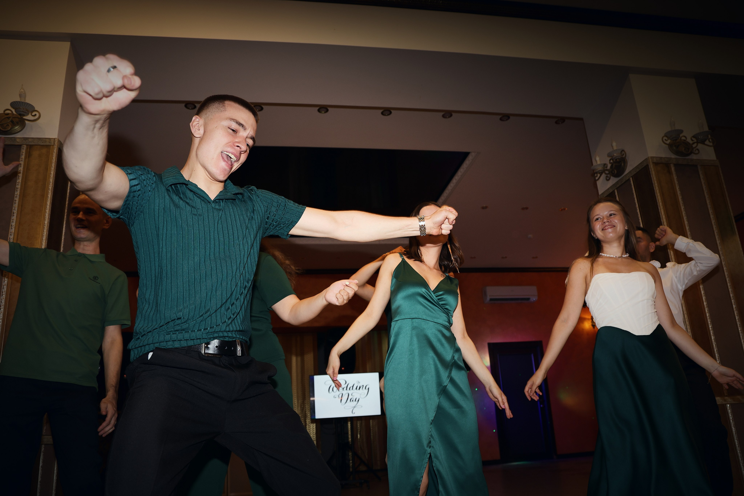 Фотограф на корпоратив, юбилей, свадьбу. Новоуральск, Екатеринбург. Николай Коба