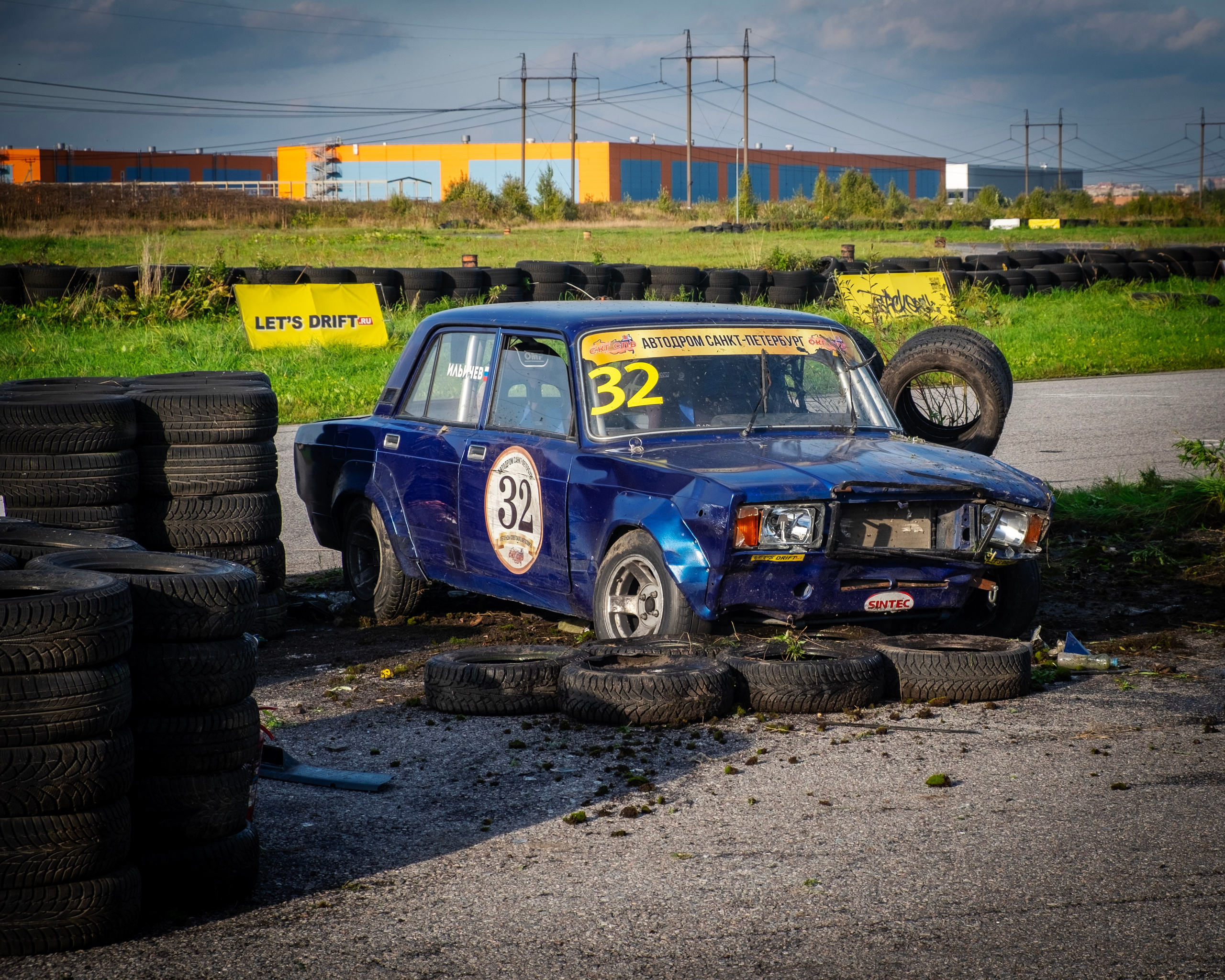 AUTODROM FEST 21.09.25. Автомобильные фотографии и рисунки в Санкт-Петербурги Пашков Дмитрий