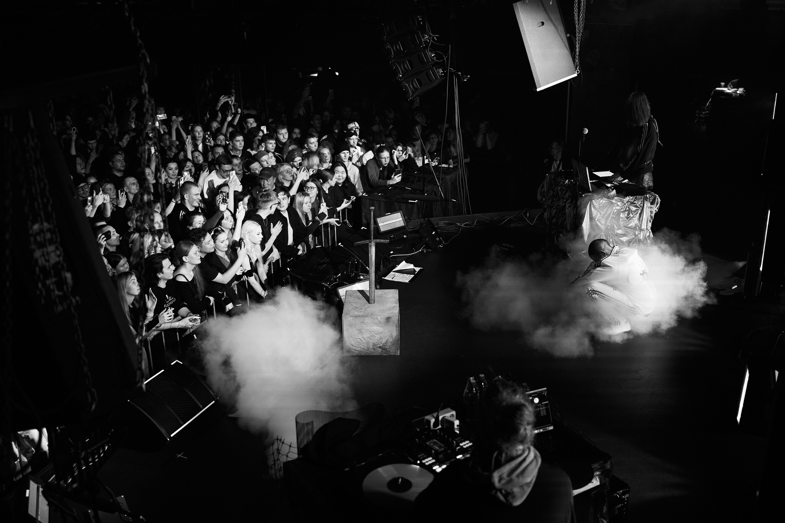 КОНЦЕРТЫ. Наталья Шабалина, фотограф в Иркутске. Женский и мужской портрет, съёмка мероприятий. Парная и свадебная съемка