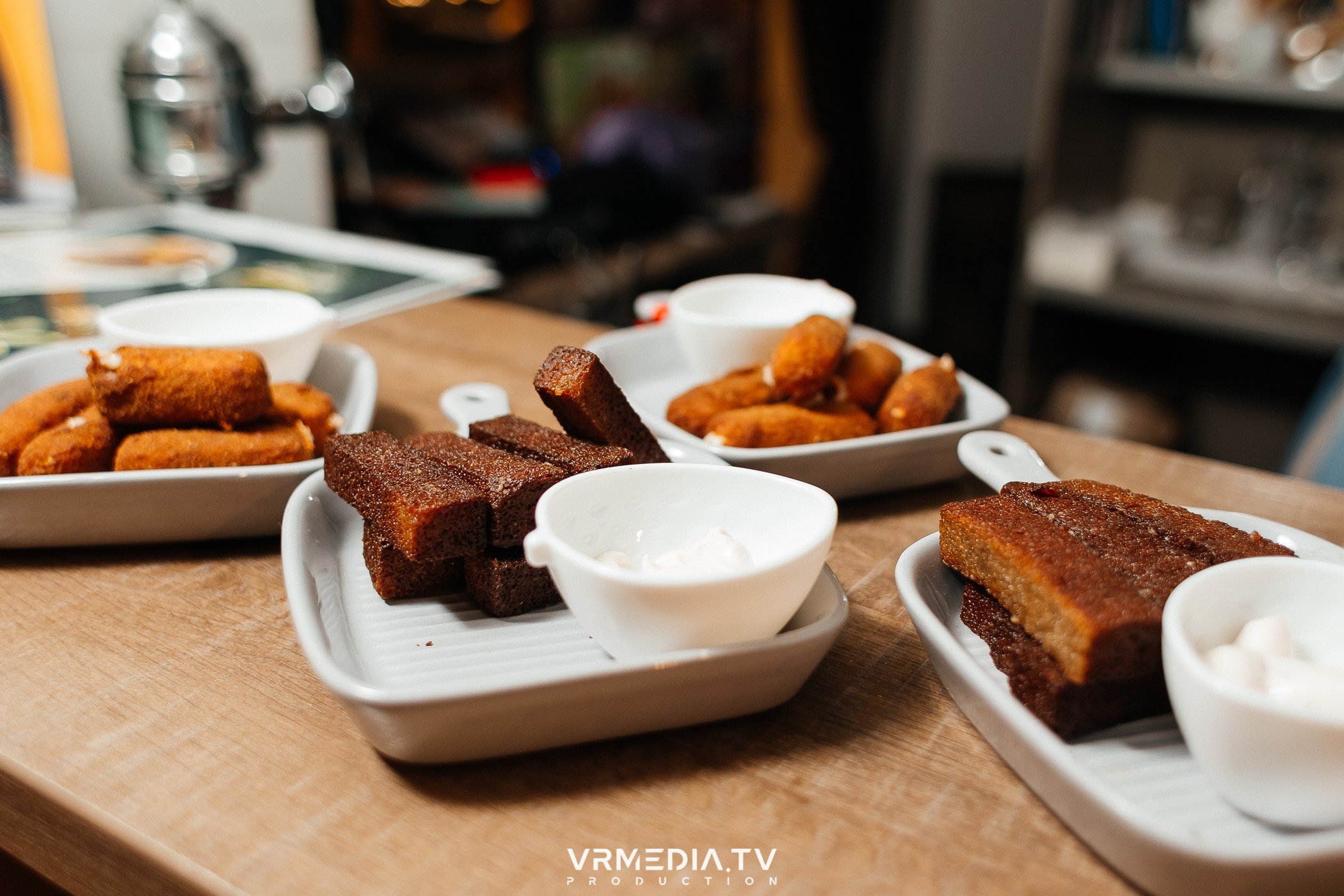 8 марта в кафе «кАмпот»