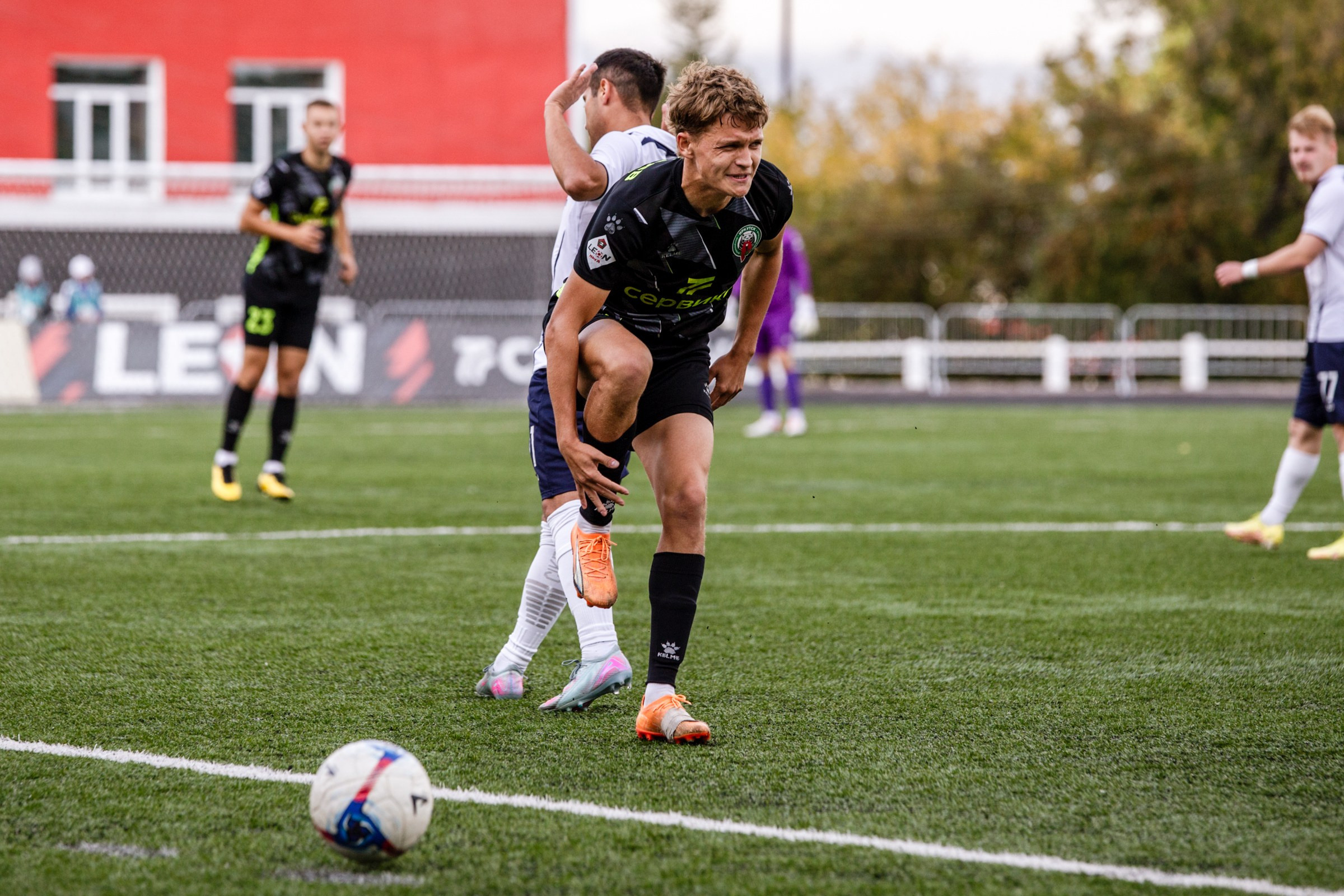 Первенство России по футболу LEON-Вторая лига Б | ФК Иркутск — Космос (Долгопрудный) | 14.09.25. Фотограф в Иркутске Евгения Айвазова