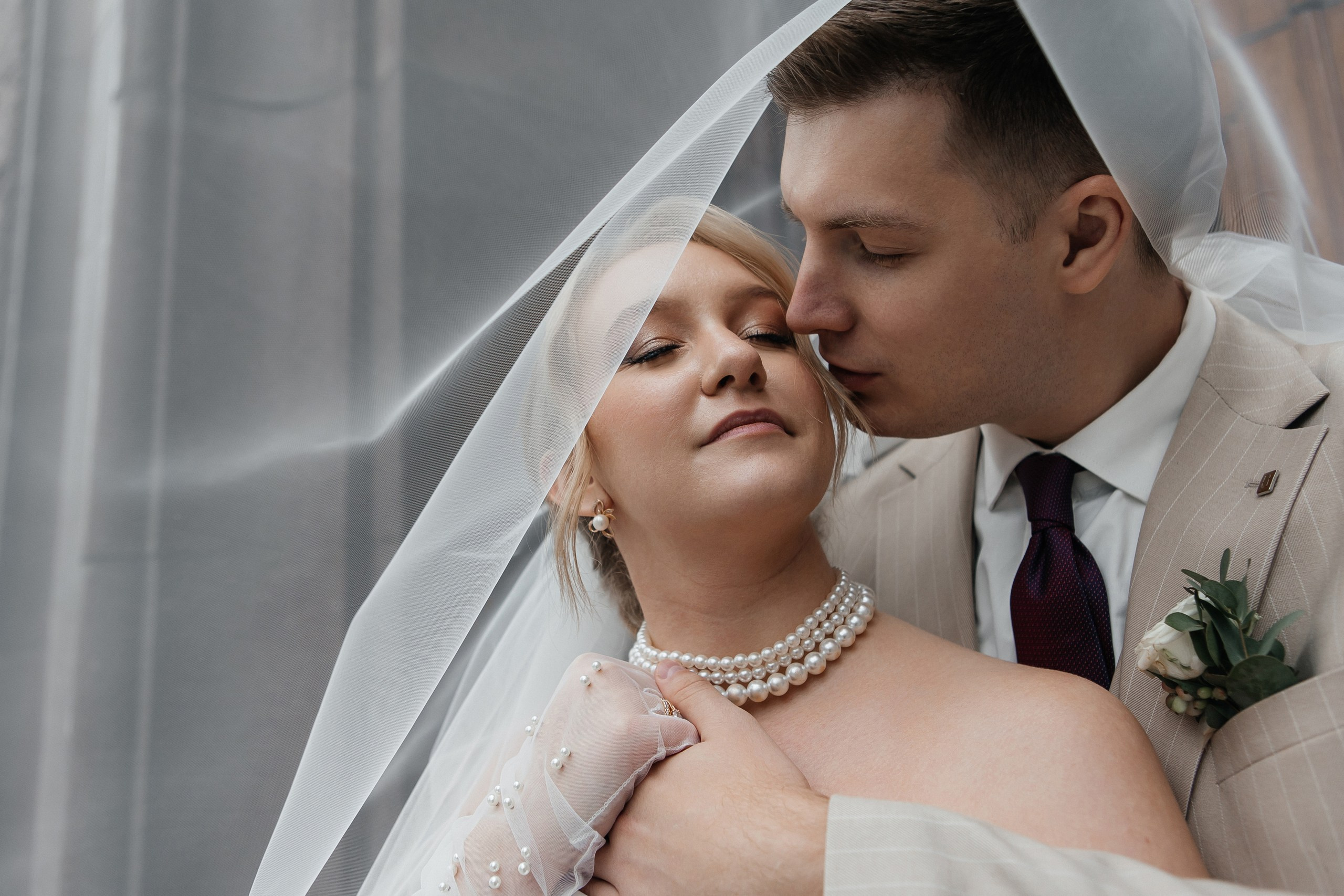 Свадебная фотосессия Высотка на Котельнической набережной