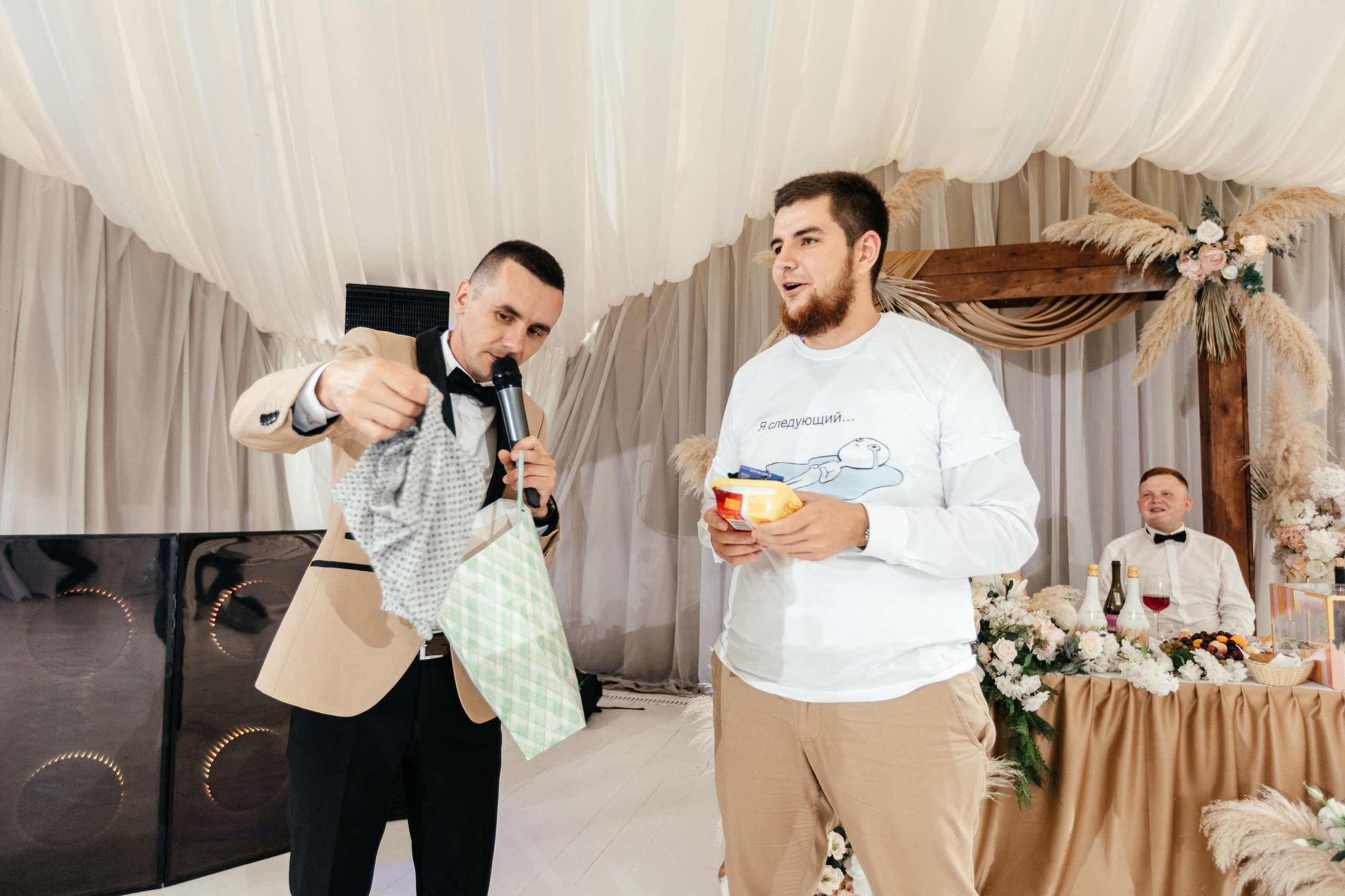 Свадебный фотограф Уфа — Руслан ГабдлисламовЖивые эмоции, красивые кадры, воспоминания на всю жизнь.Работаю по всей Республике Башкортоста. Свадебный фотограф Уфа Руслан Габдлисламов