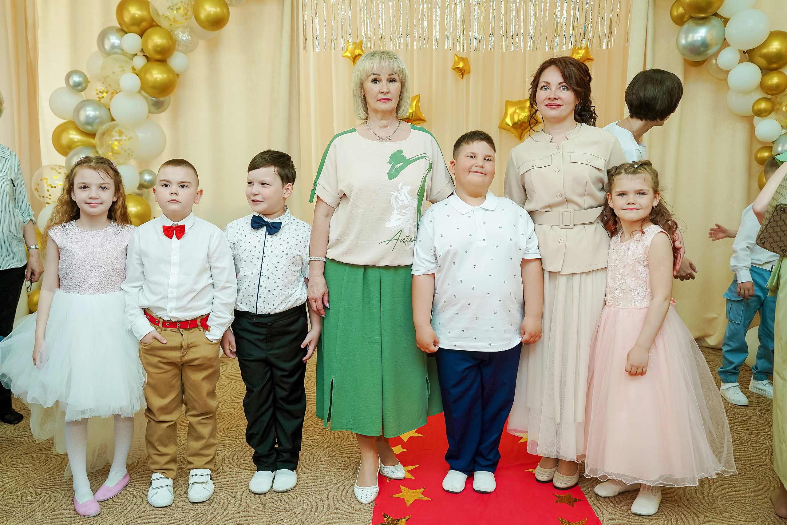 Фотосъемка видеосъёмка фотограф видеооператор новогодних утренников  в. Фотограф, видеооператор Нина Коршунова