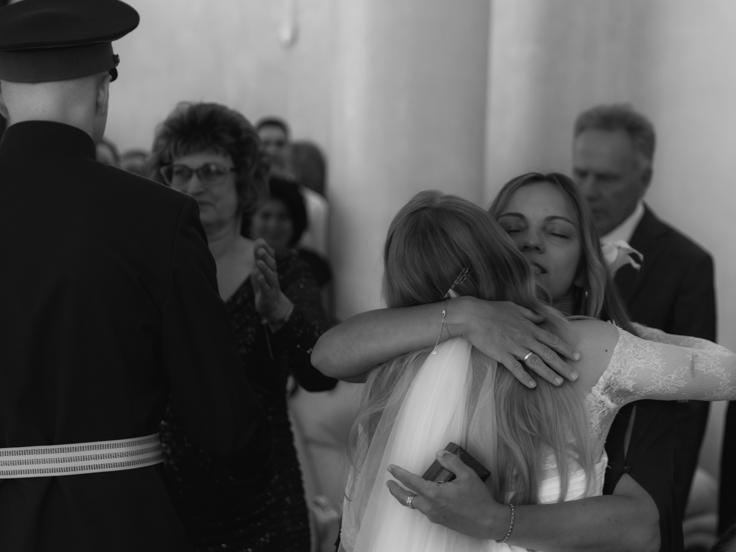 Михаил и Алена фотосессия в Библиотеке. СВАДЕБНЫЙ ФОТОГРАФ ЧЕЛЯБИНСК