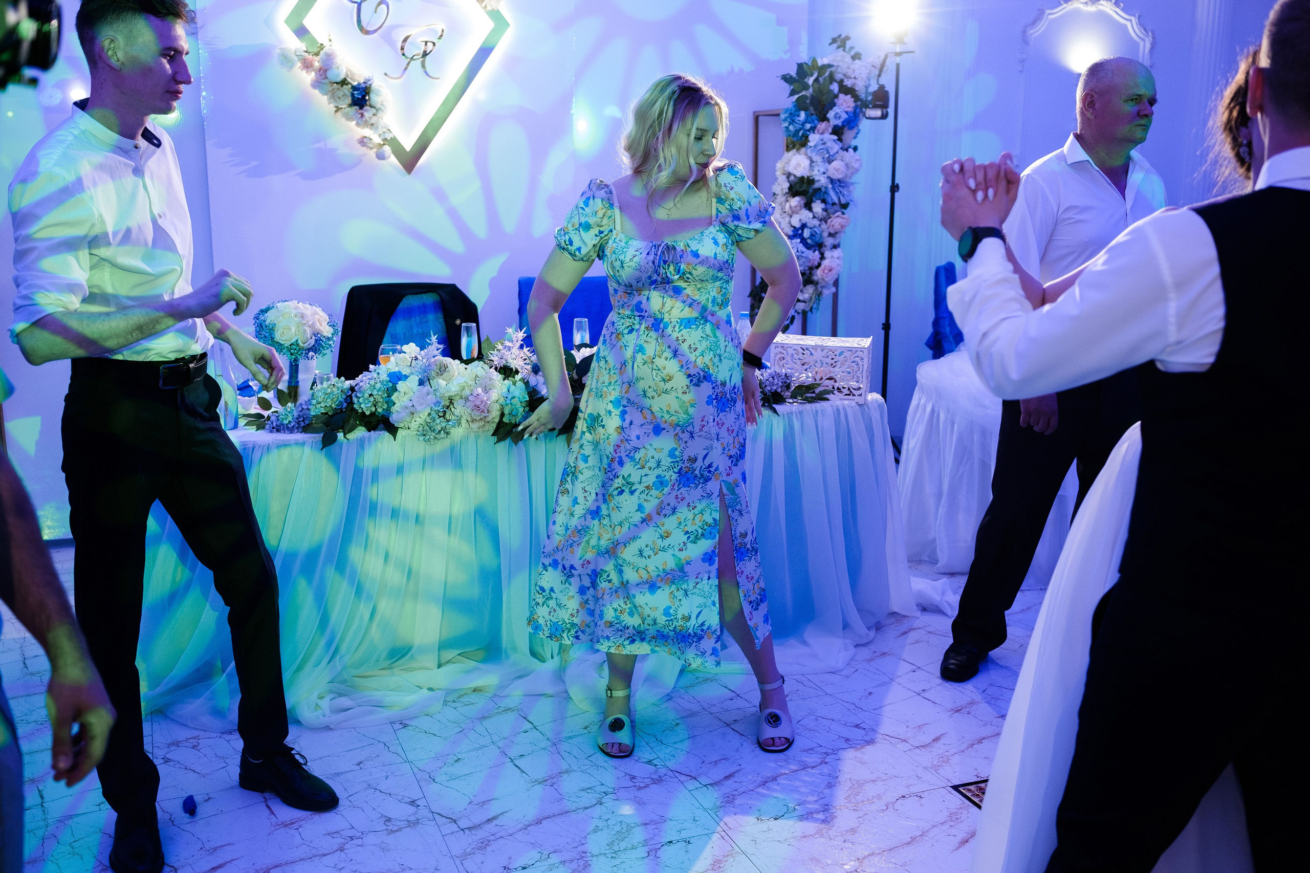 Сергей и Яна. Свадебный фотограф | репортаж | праздники | крещение