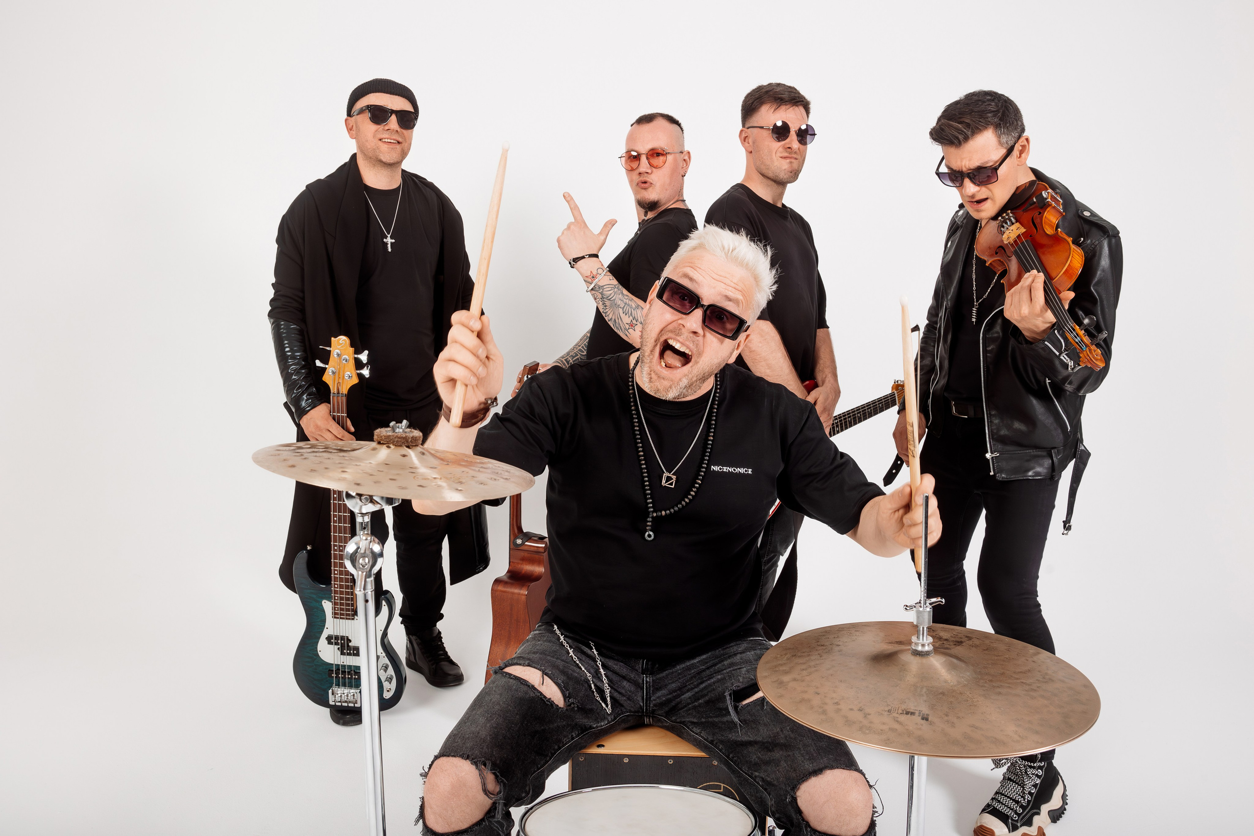 ЦИКЛОРАМА — МУЗЫКАНТЫ — ДИДЖЕИ. Главная