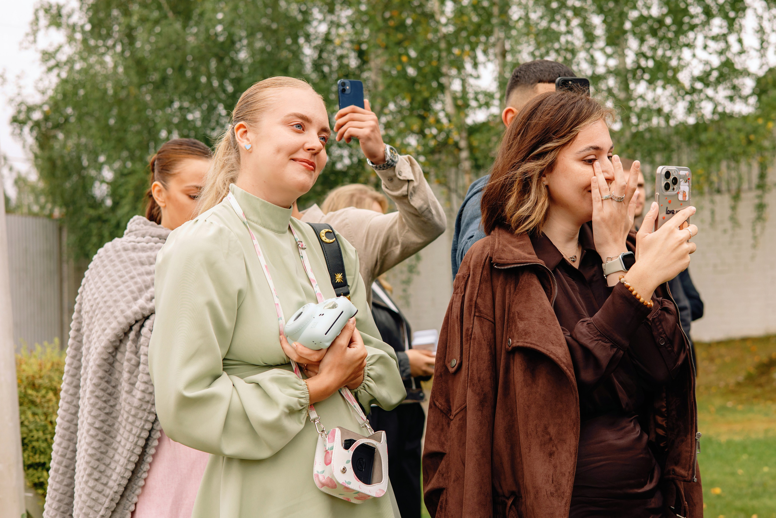 А ВНУТРИ — УРАГАН