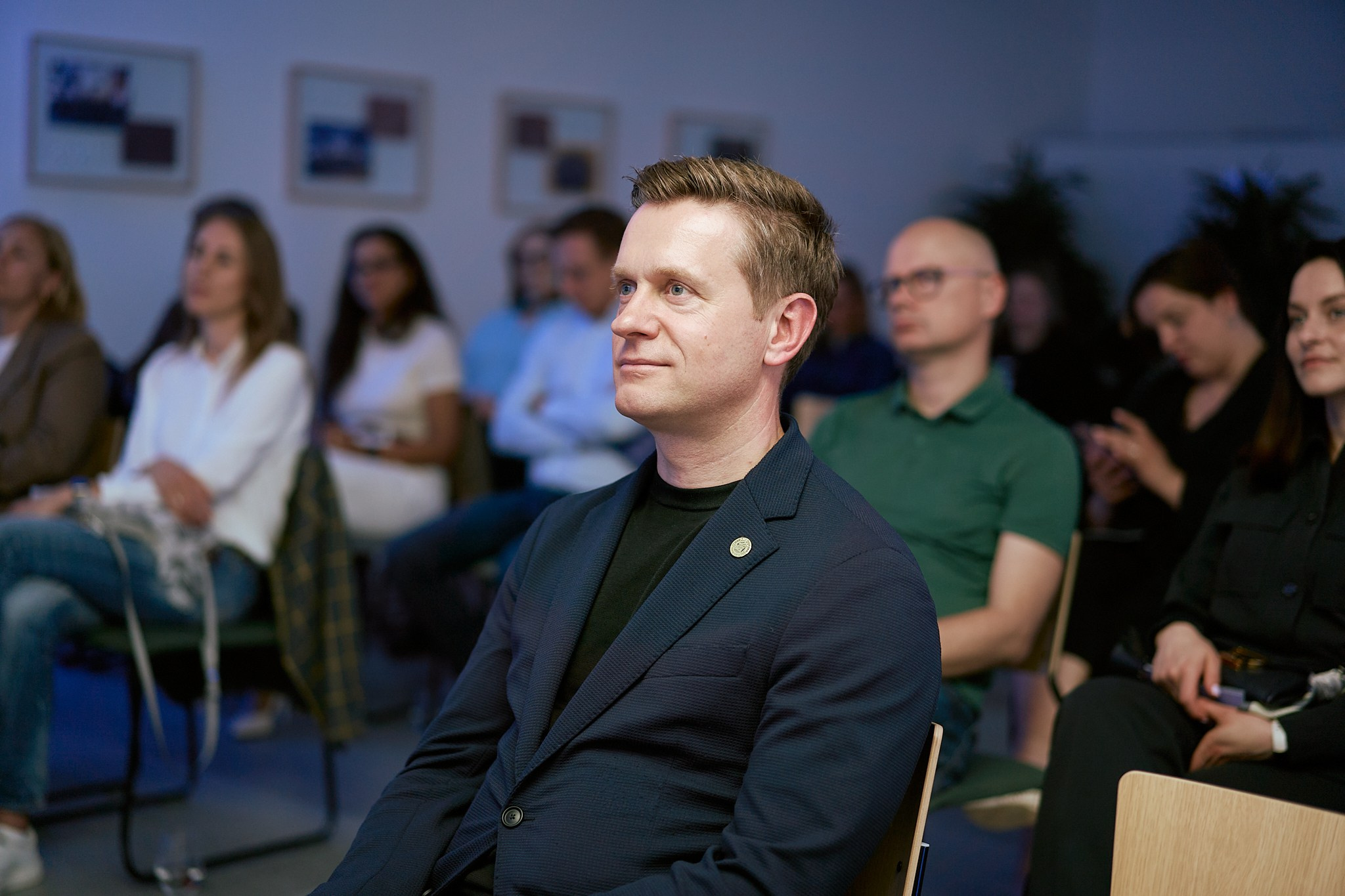 From studies to company strategy: ISM Executive MBA alumni experiences. Photographer in Vilnius