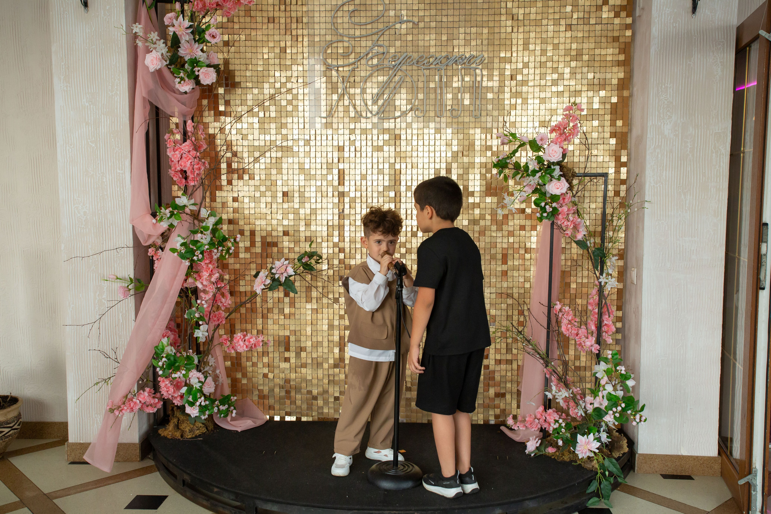 Банкет. Бережки-Холл. Семейный и детский фотограф Анна Петракова