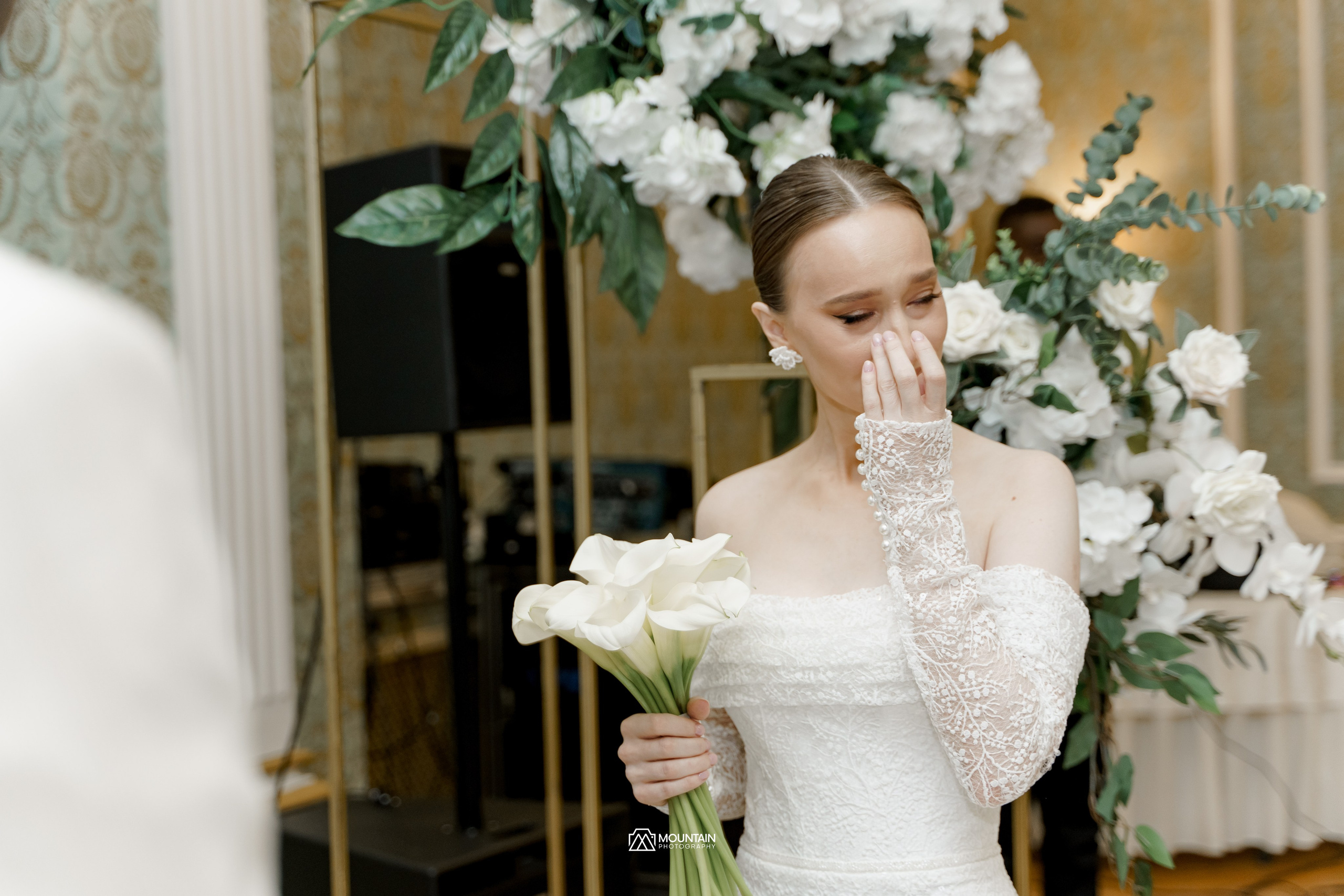 Oludola and Anastasia. Photographer based in moscow Peter Tchana