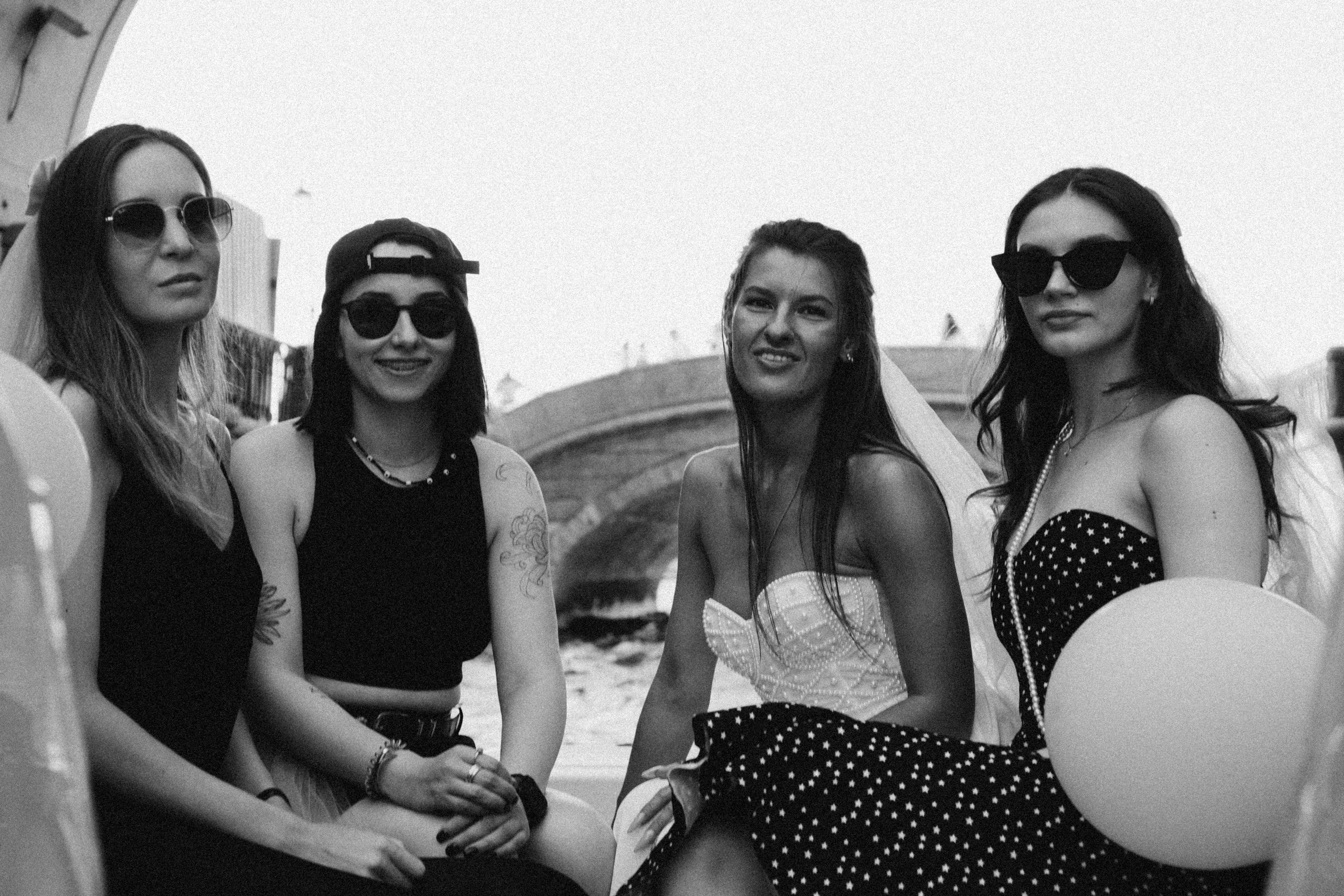 ДЕВИЧНИК НА КАТЕРЕ. Профессиональный фотограф, Санкт-Петербург — Виктория Богомолова