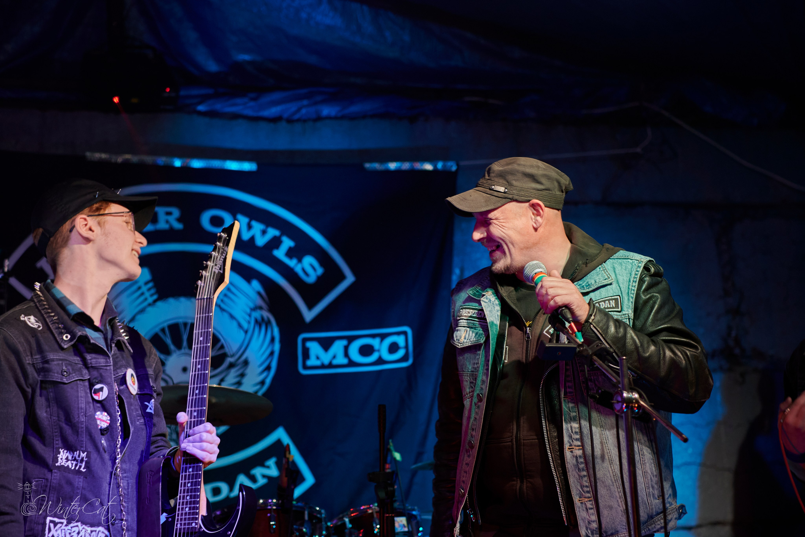 Концерт на закрытии Мотосезона. Портретный и репортажный фотограф в Магадане Андрей Нефедов WinterCatPhoto