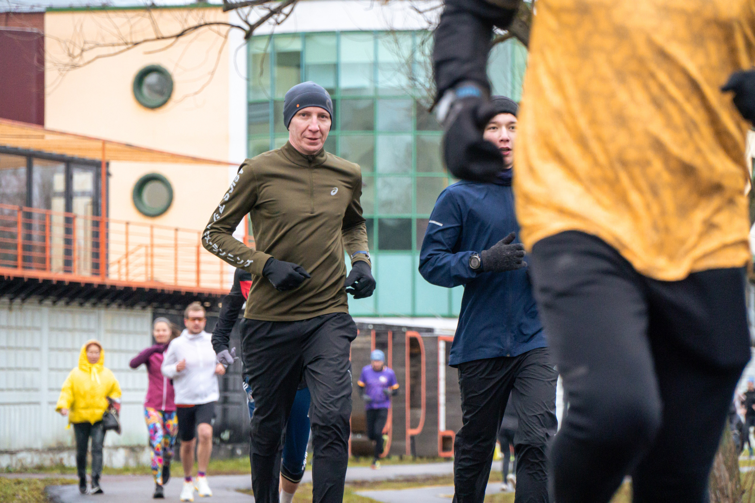 5 вёрст Реутов 16.11.2024. Роман Капилюшов. Бег. Фото. Видео. г. Люберцы