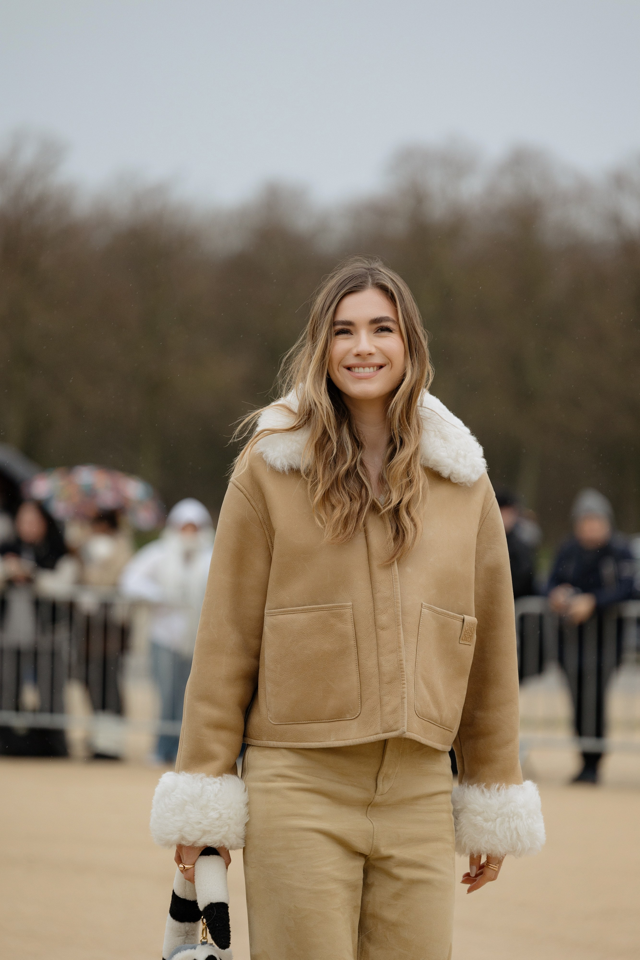 LOEWE PFW WOMENSWEAR FALL-WINTER 24/25. Photographer in Milan Ivan Goncharov