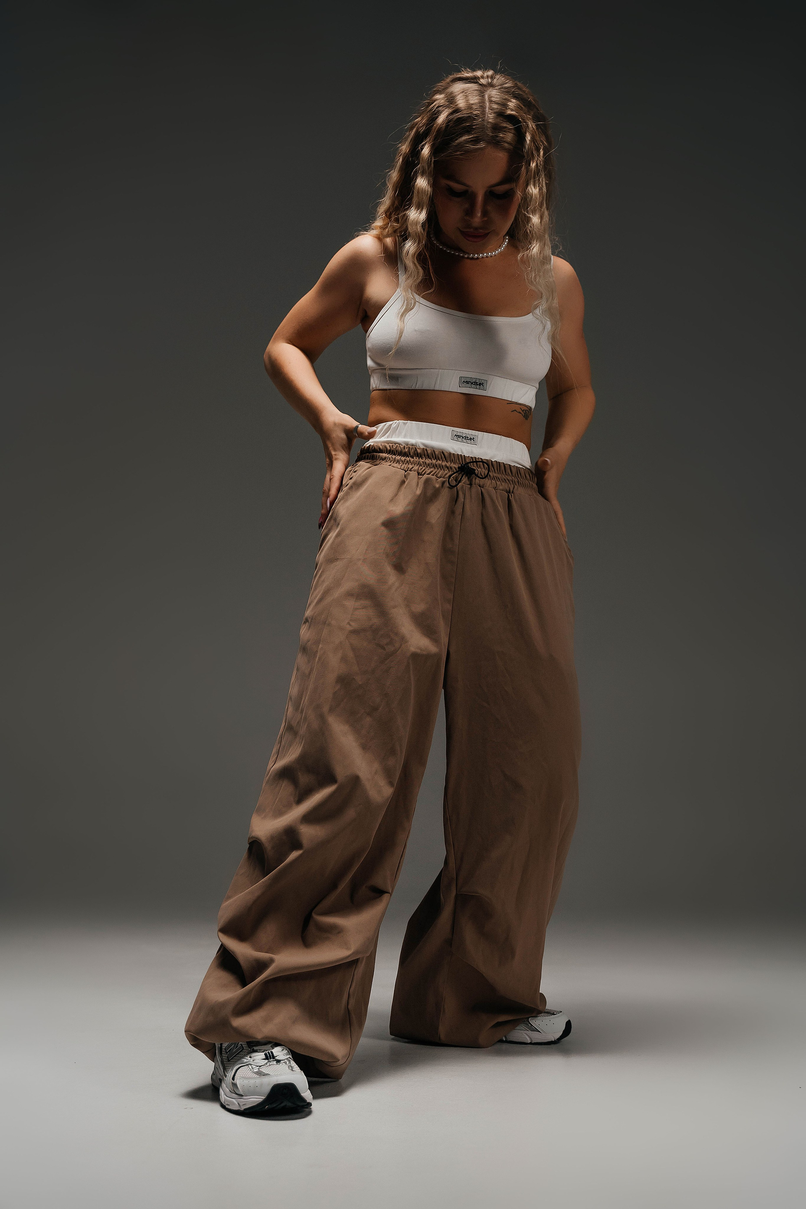 Студийный минимализм. Виктория Алпеева — фотограф по любви